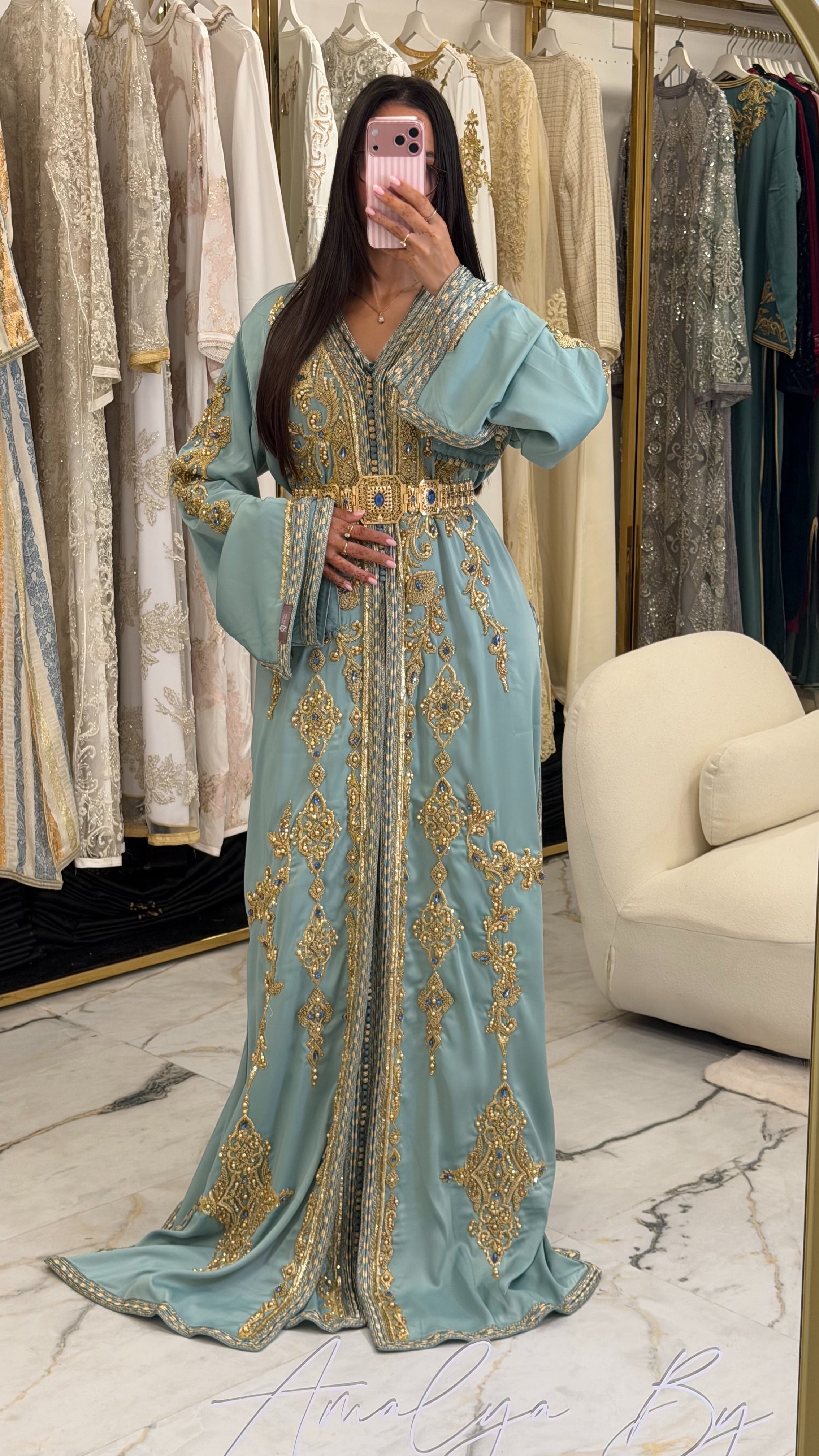 Exclusive Tekchita Dalae