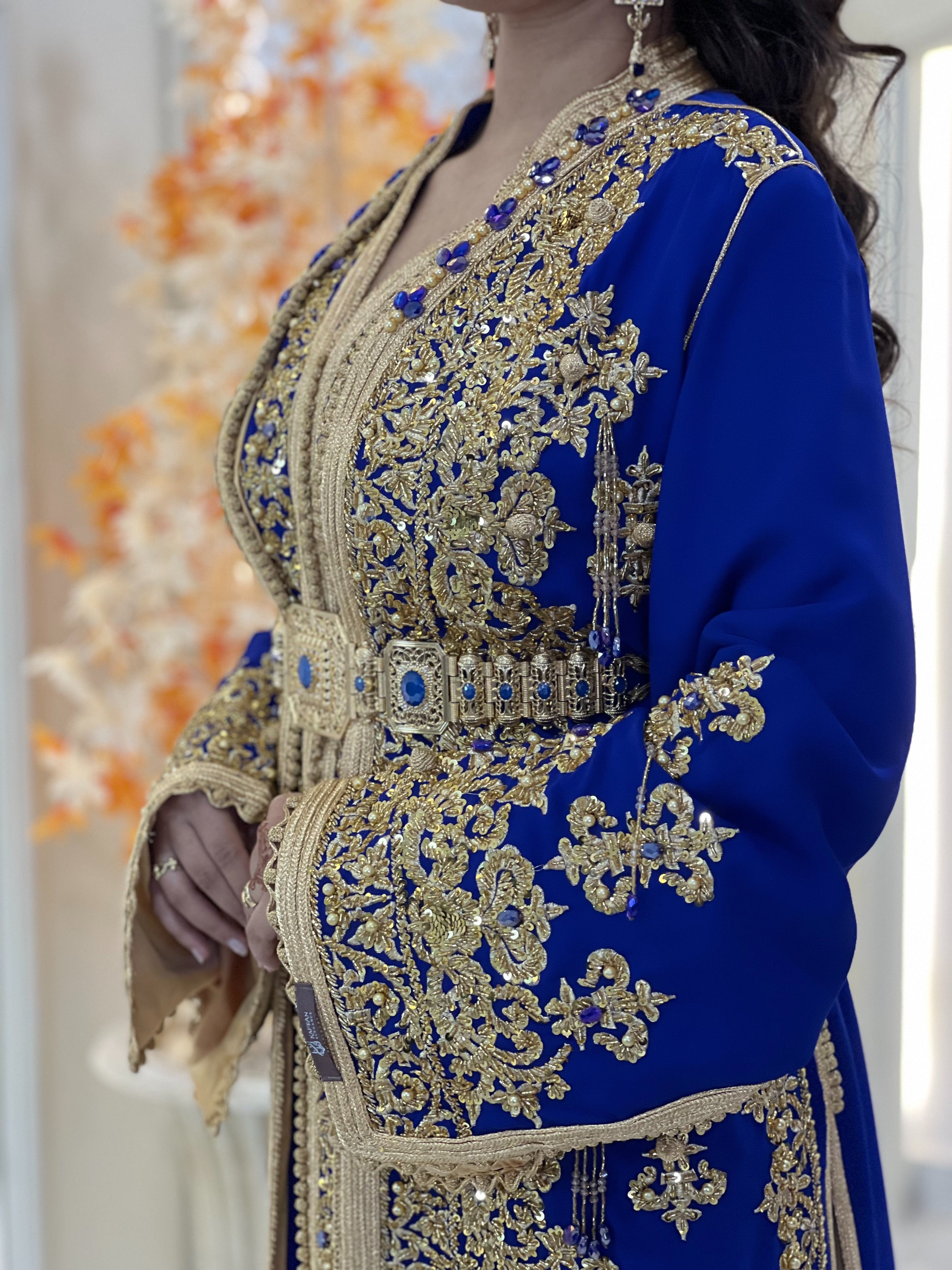 Exclusive Takchita Aya