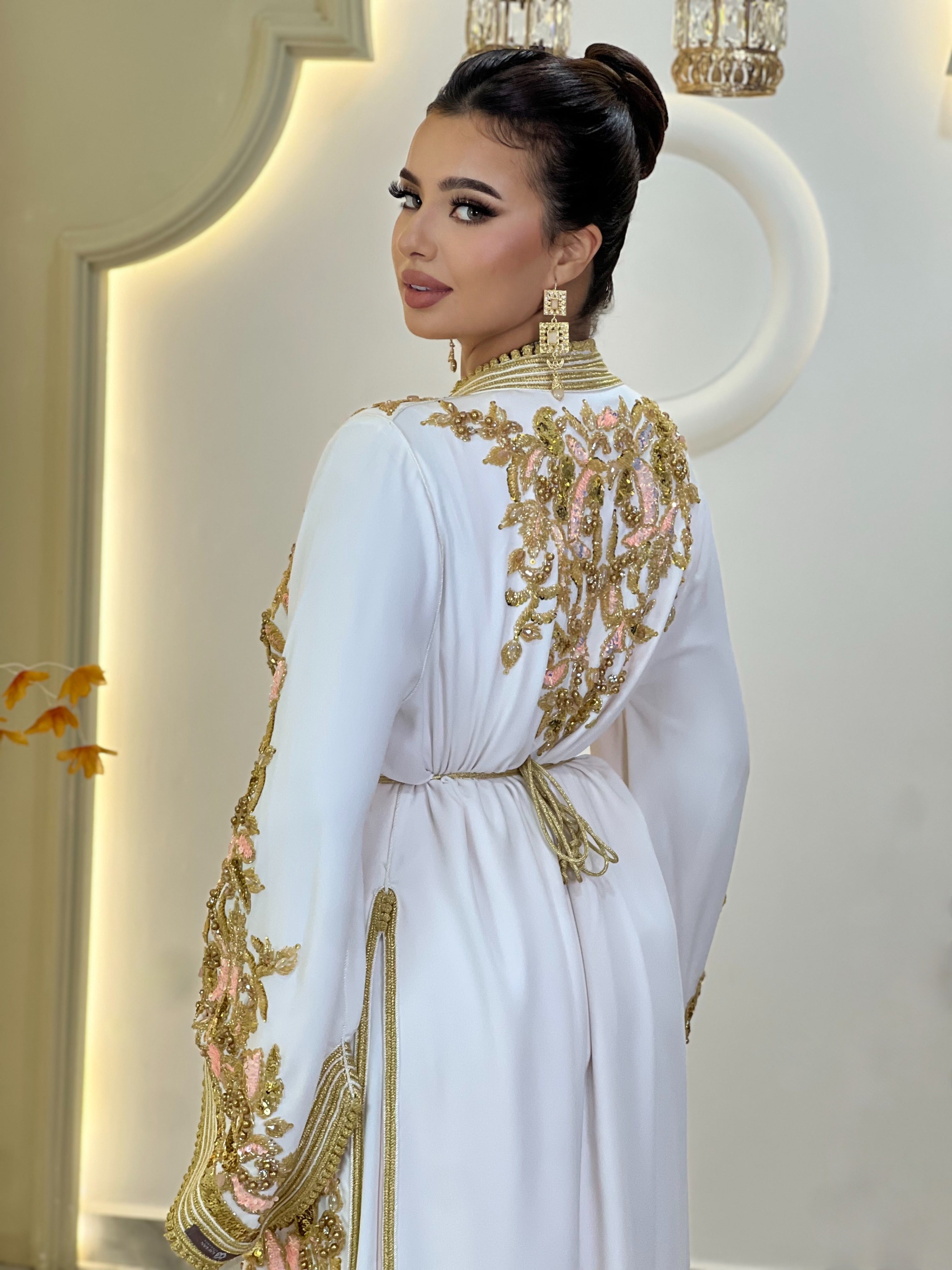 Exclusive Takchita Seda