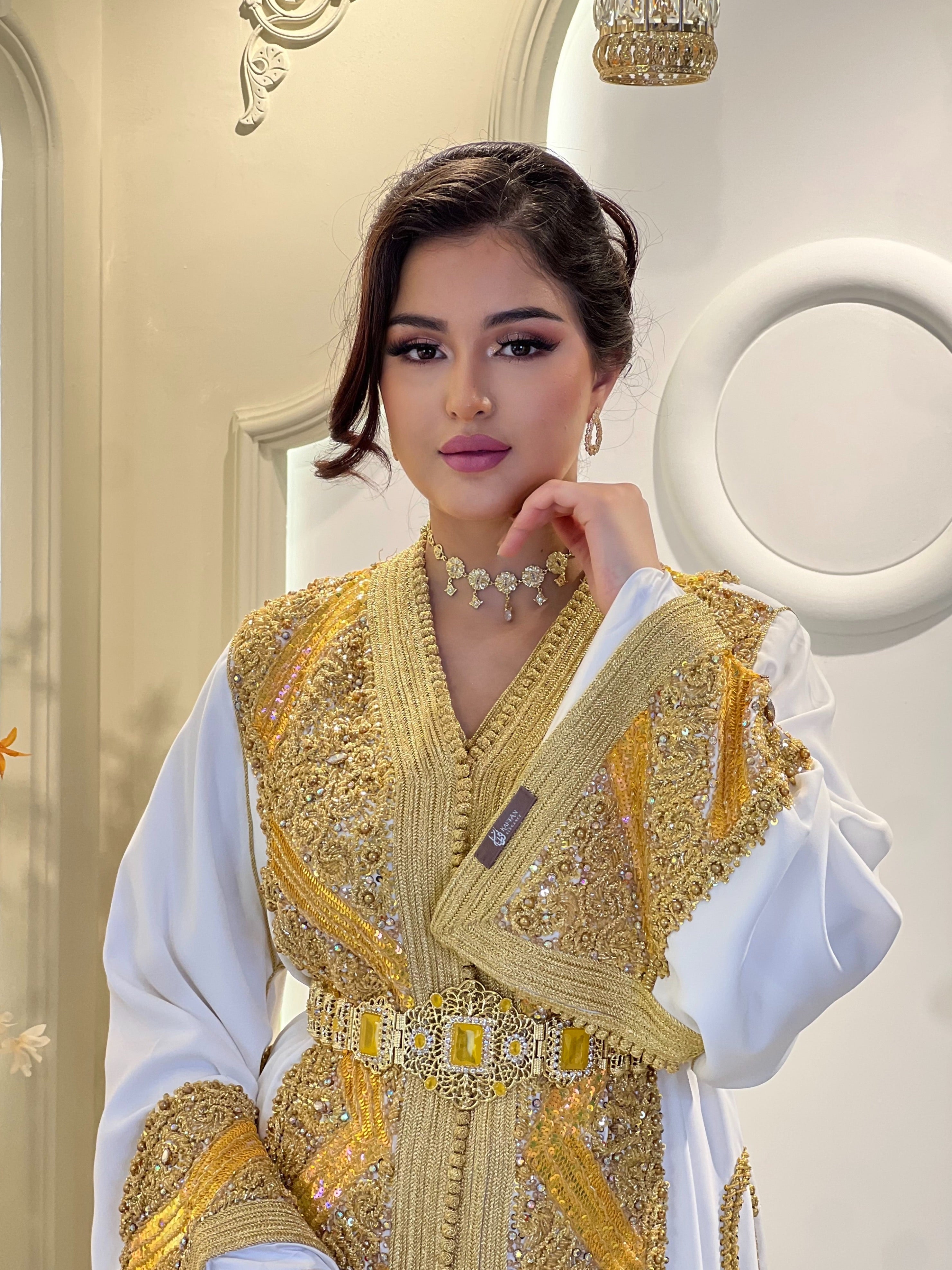 Exclusive Takchita Aya