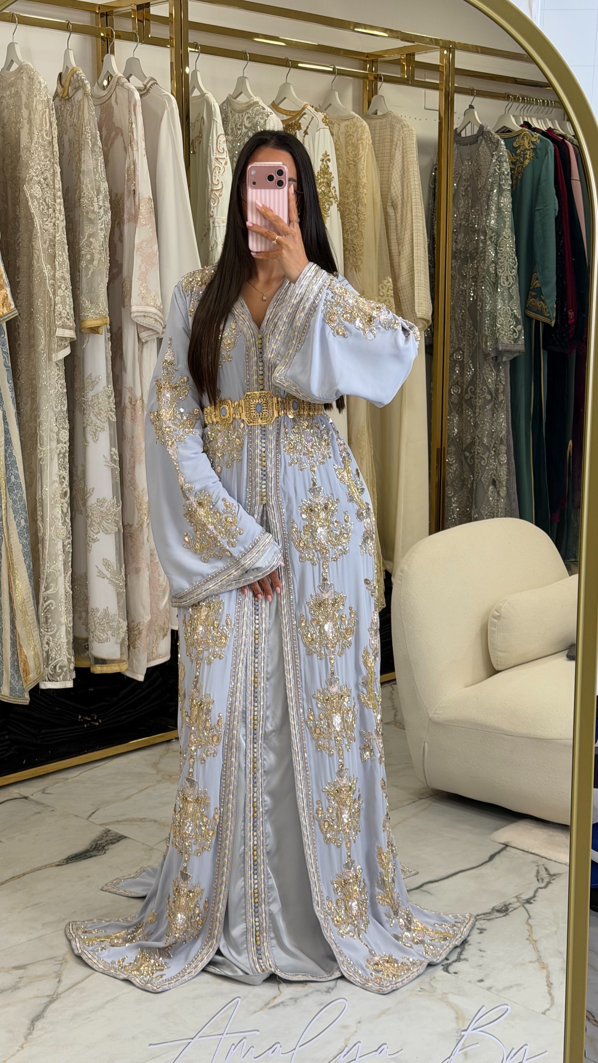 Exclusive Tekchita Amanda