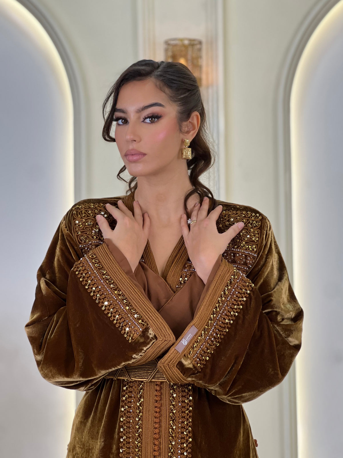 Orlissa Brown, brown Moroccan lebsa in velvet – view 5 | Kaftan Elegance