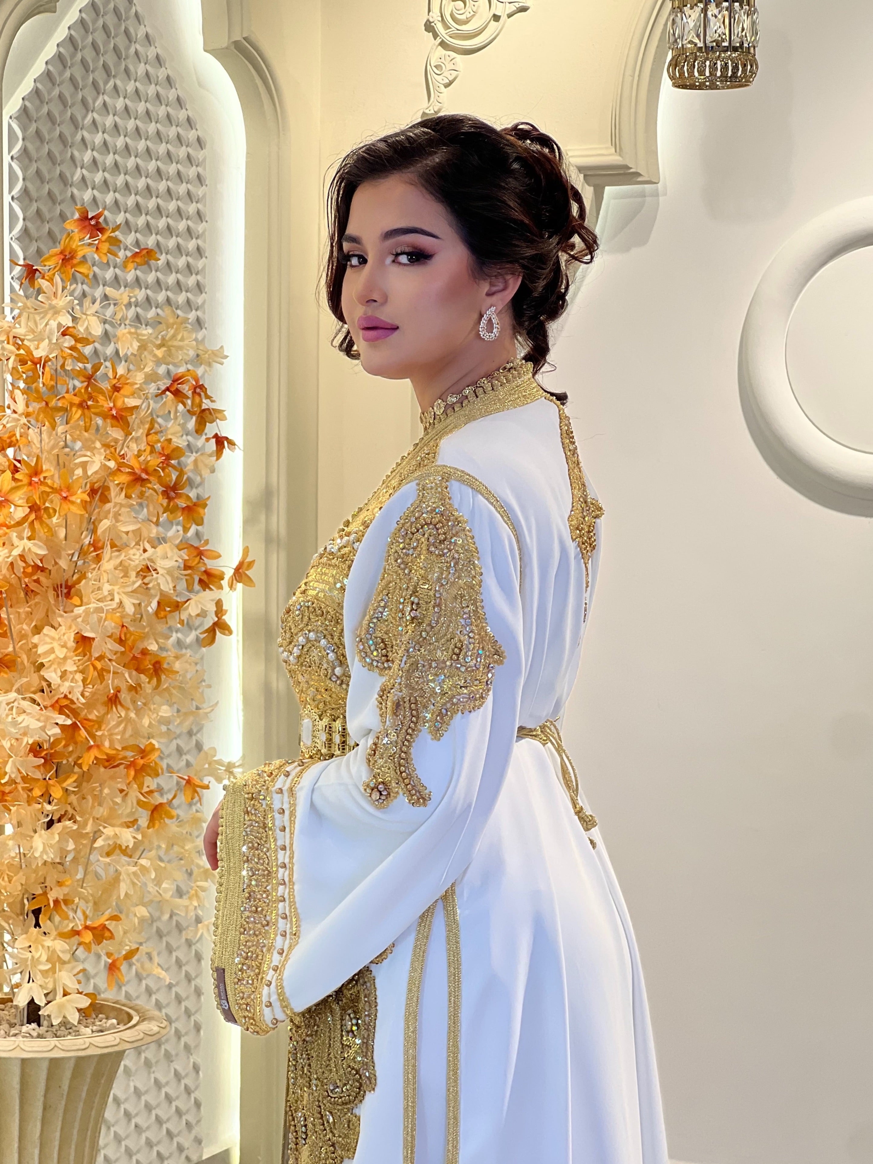 Exclusive Takchita Ana