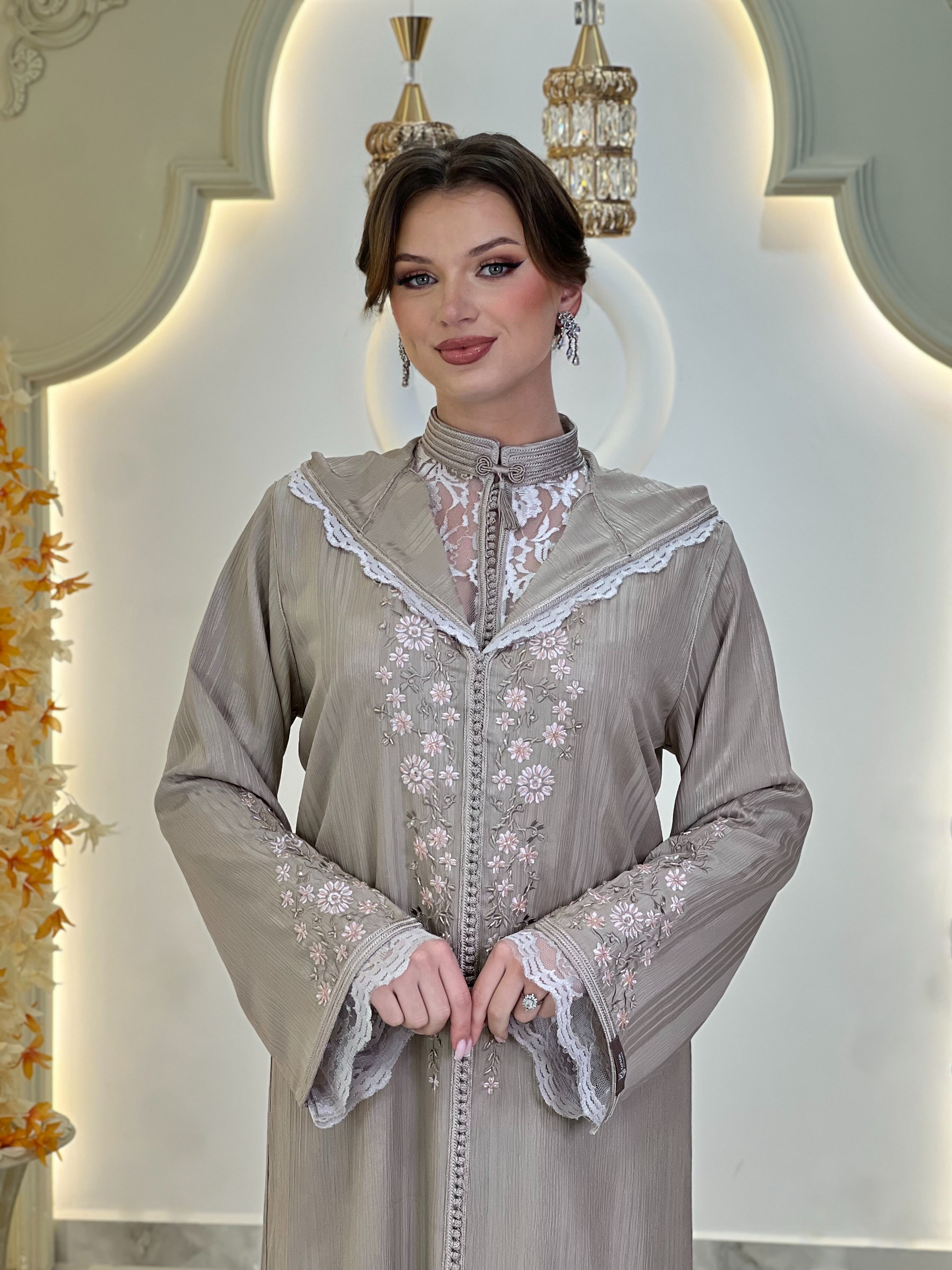 Jellaba Velira