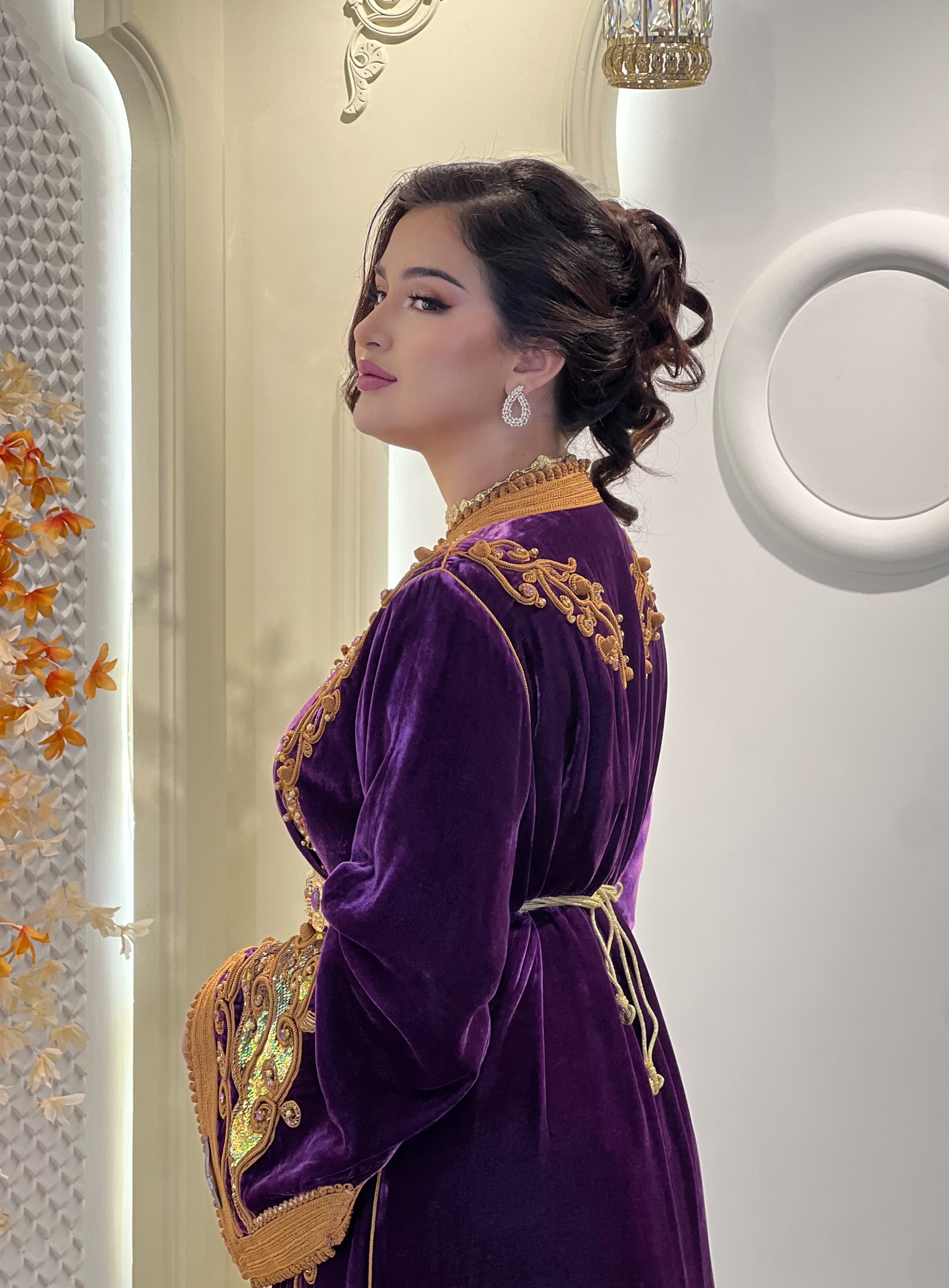 Exclusive Traditional Takchita Lara
