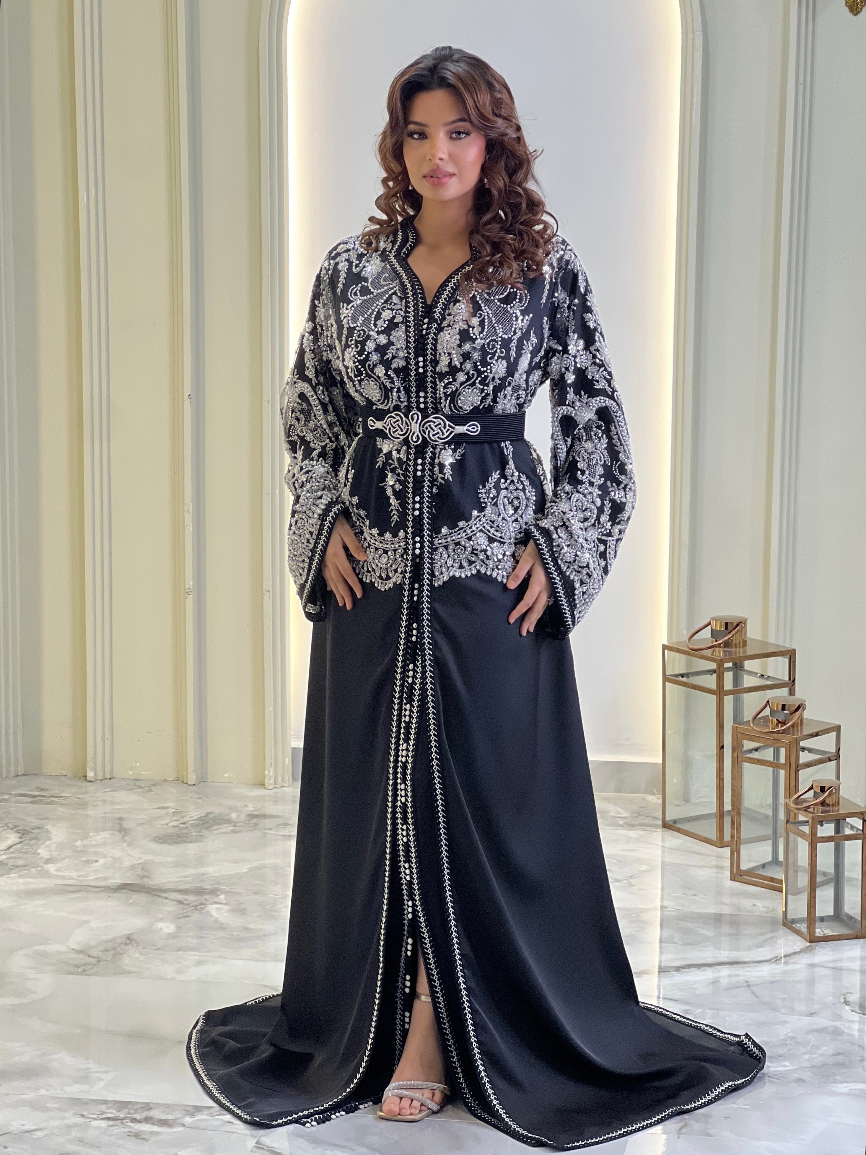 Nerissa Negro y Plata