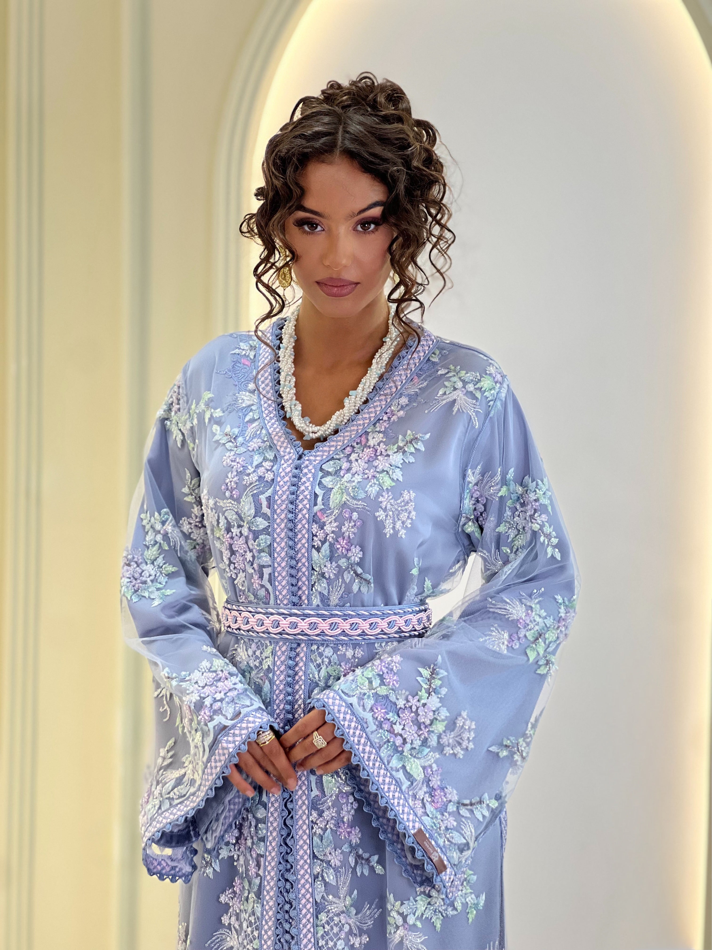 Velora light blue