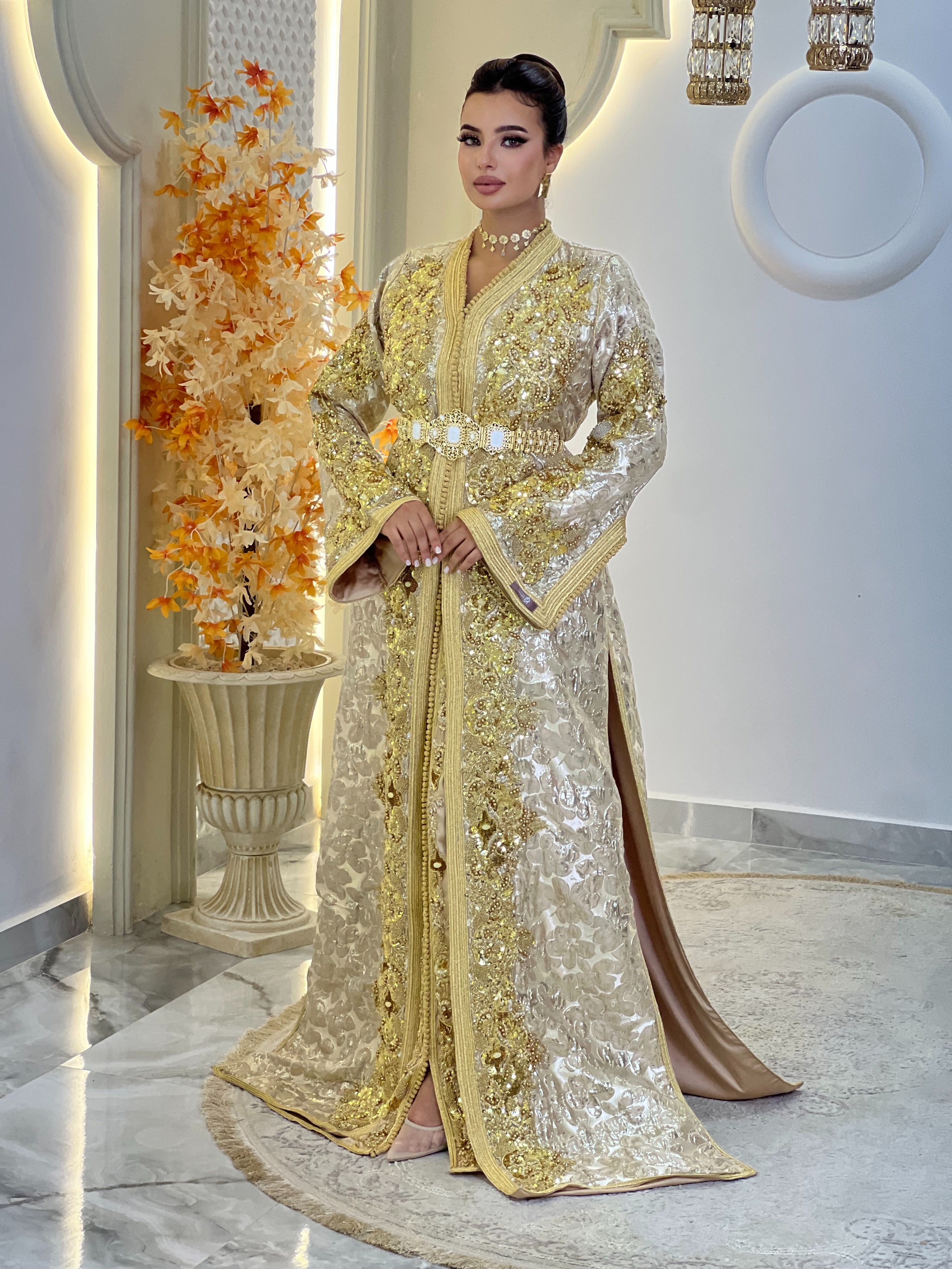 Exclusive Takchita Hiyam