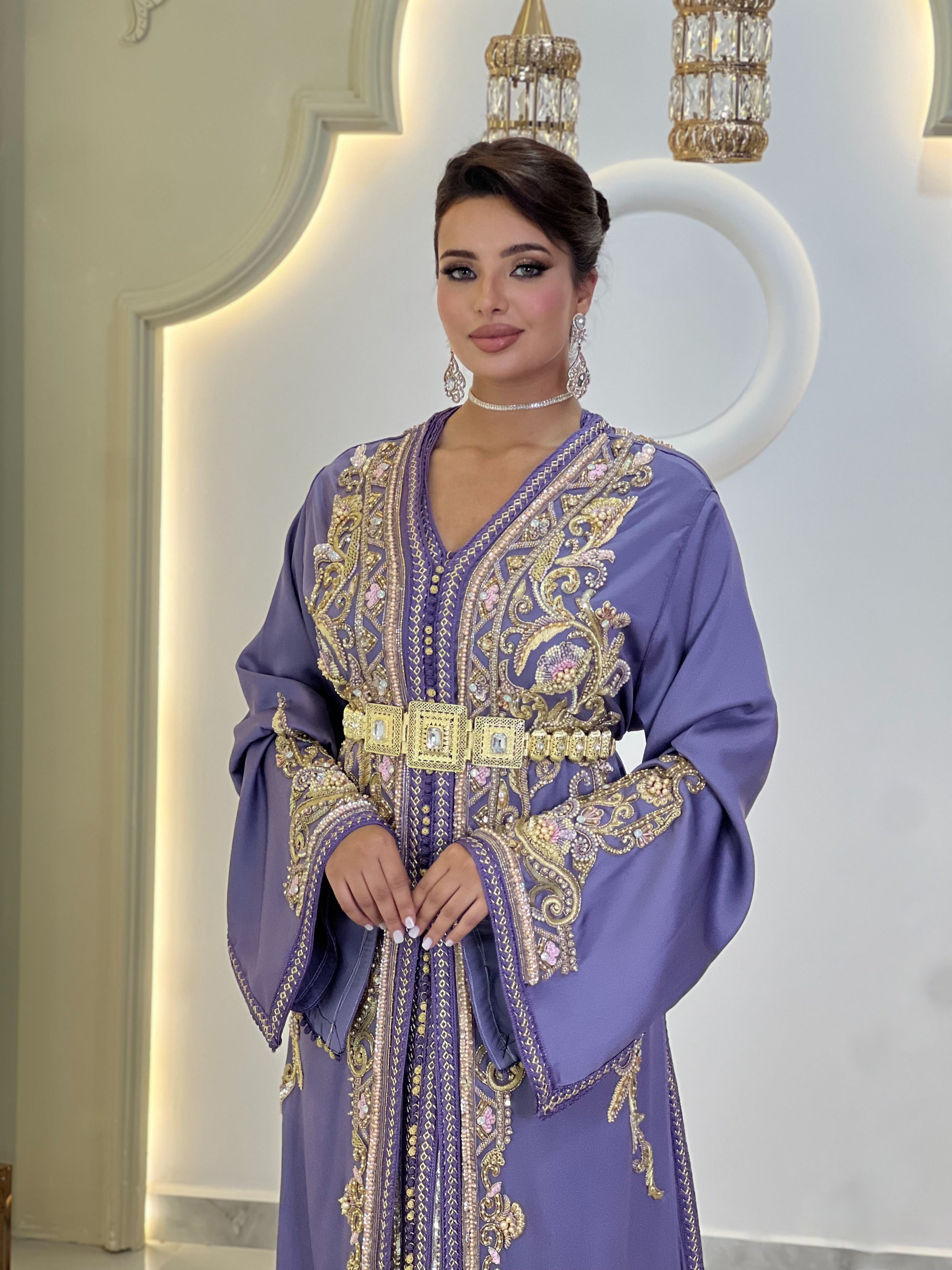 Exclusive Takchita Manar