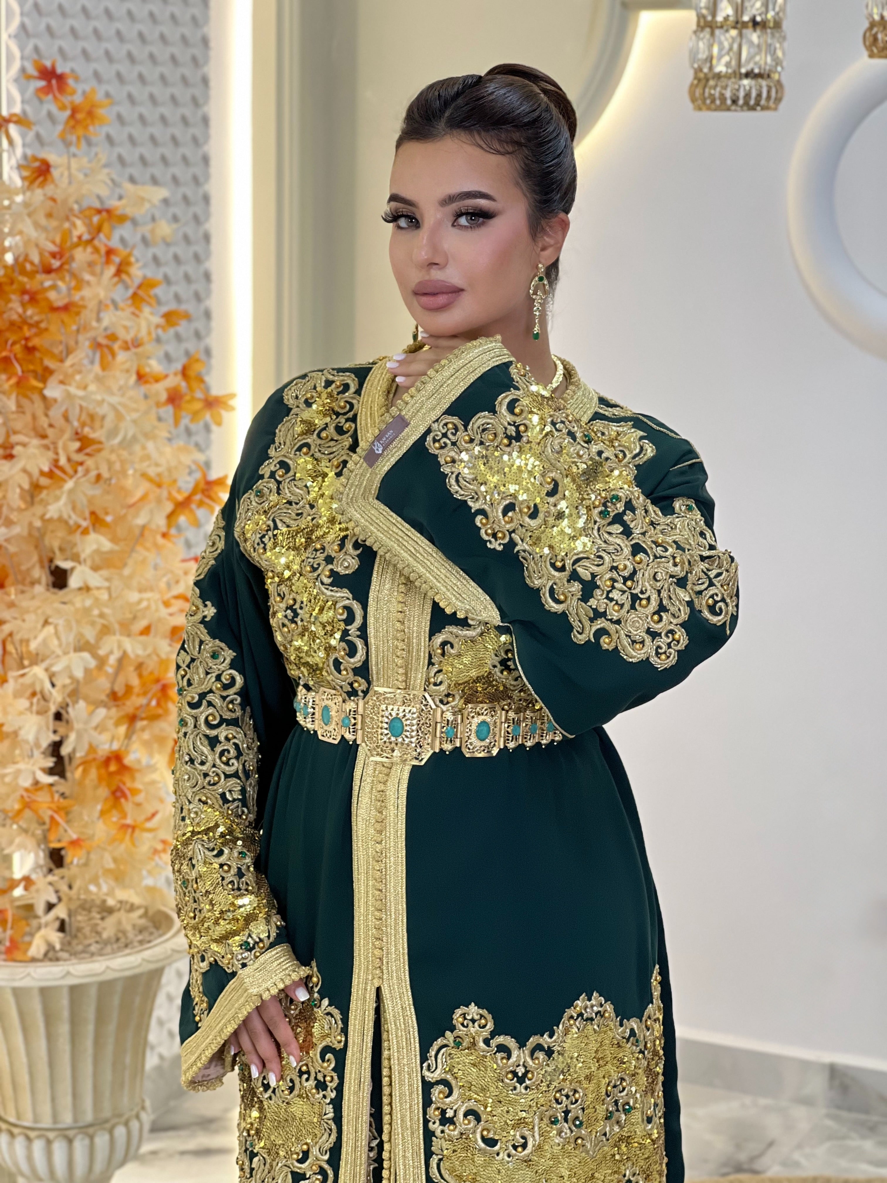 Exclusive Takchita Lora