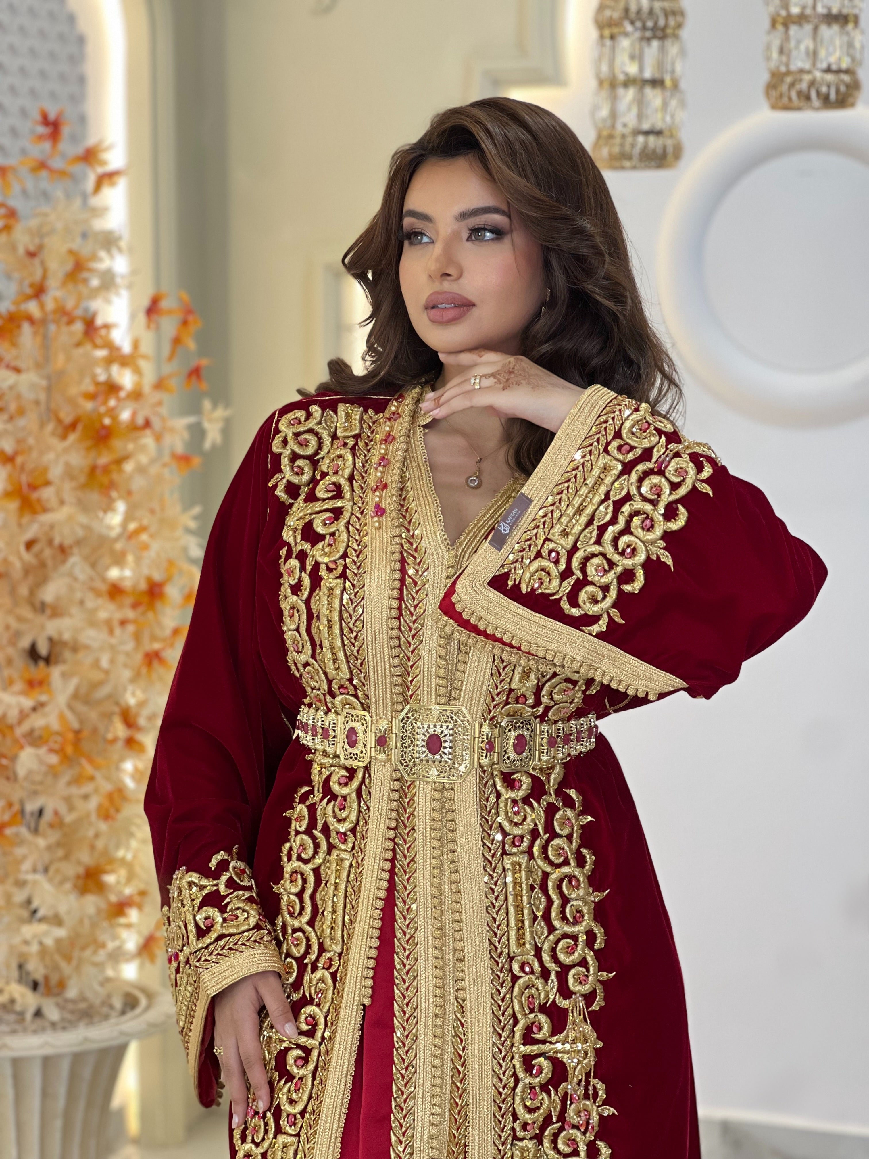 Exclusive Takchita Noelle