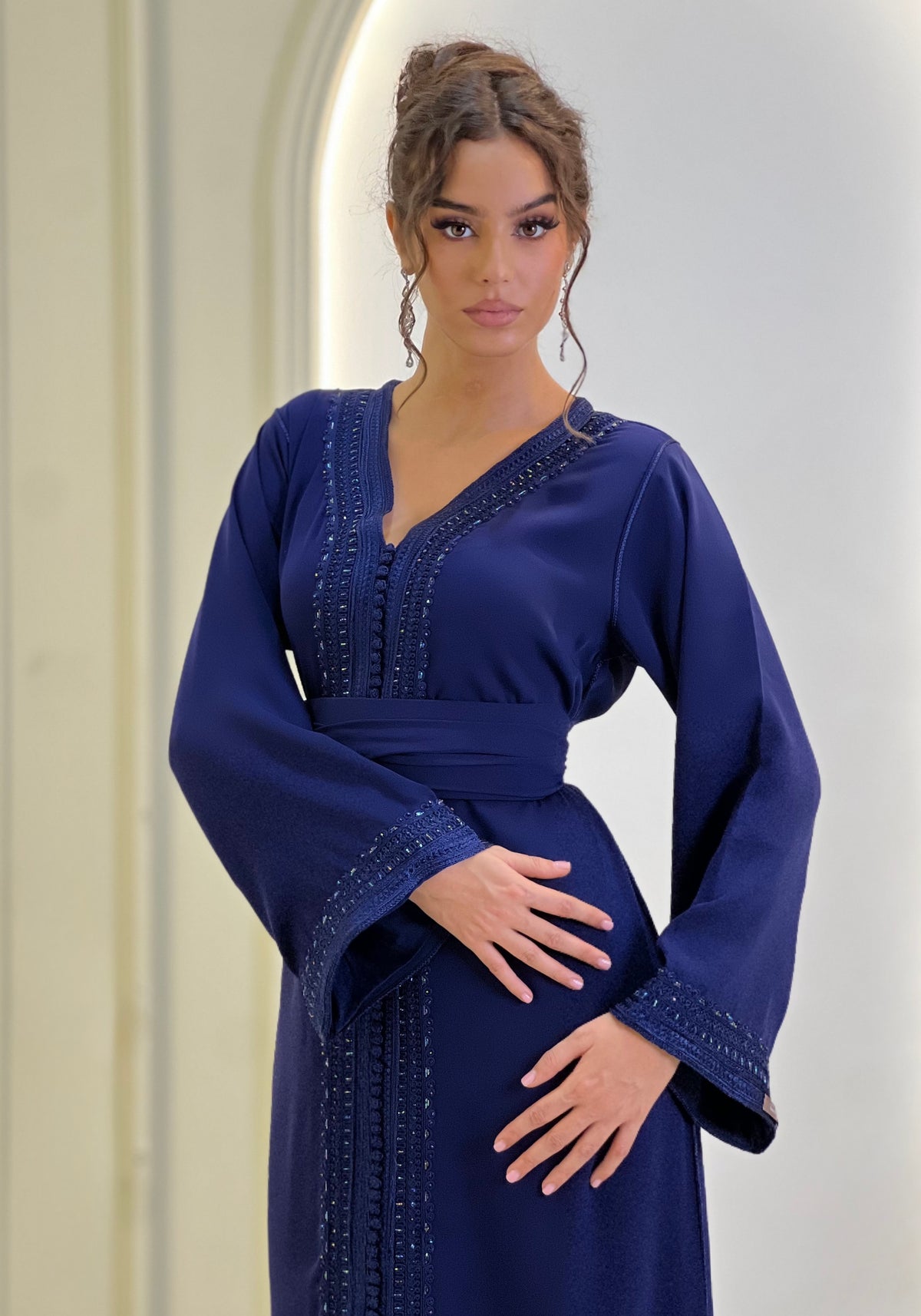 Kaftan Bayan, Moroccan kaftan in crepe – view 30 | Kaftan Elegance