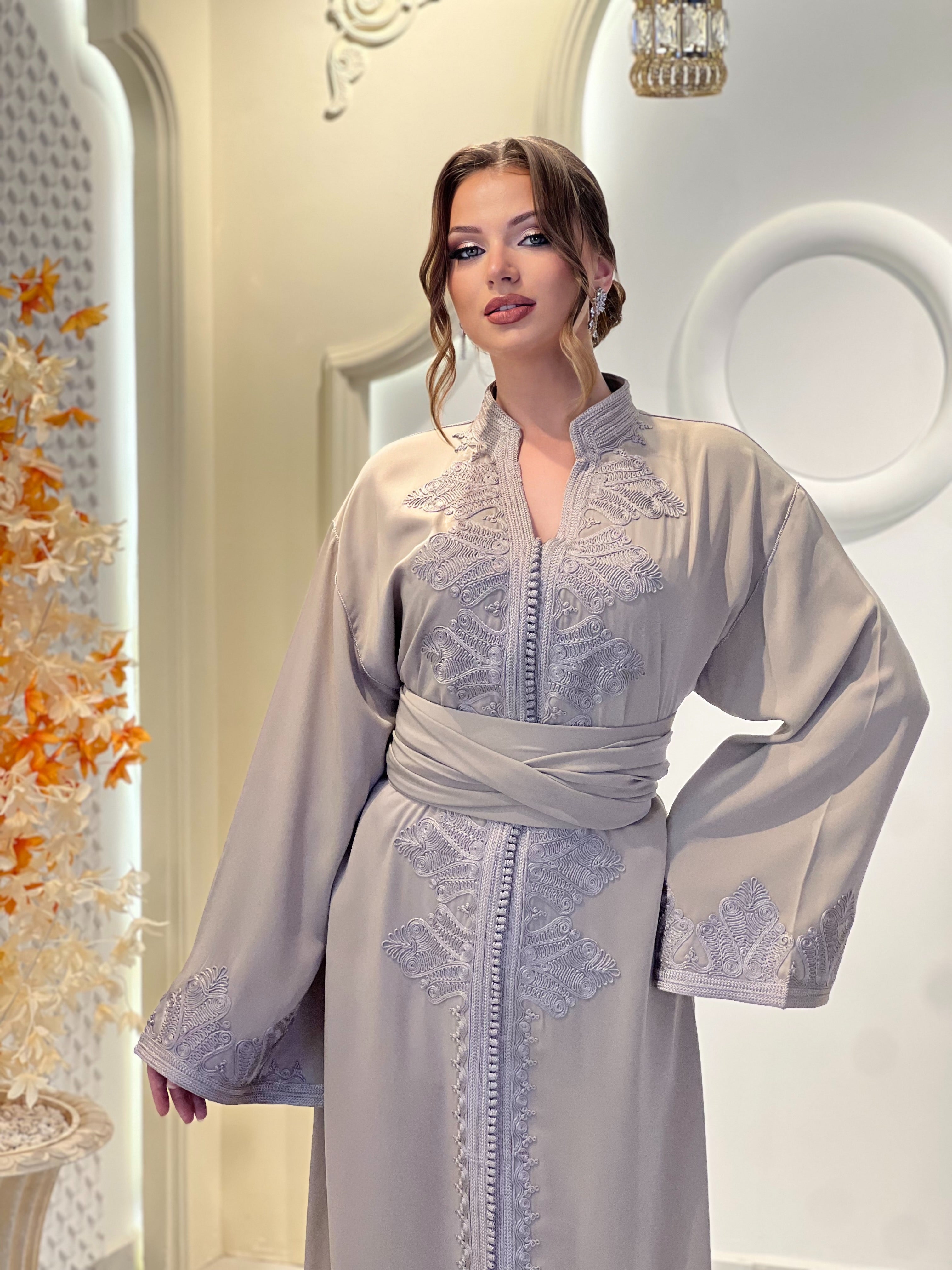 Mahrane Taupe