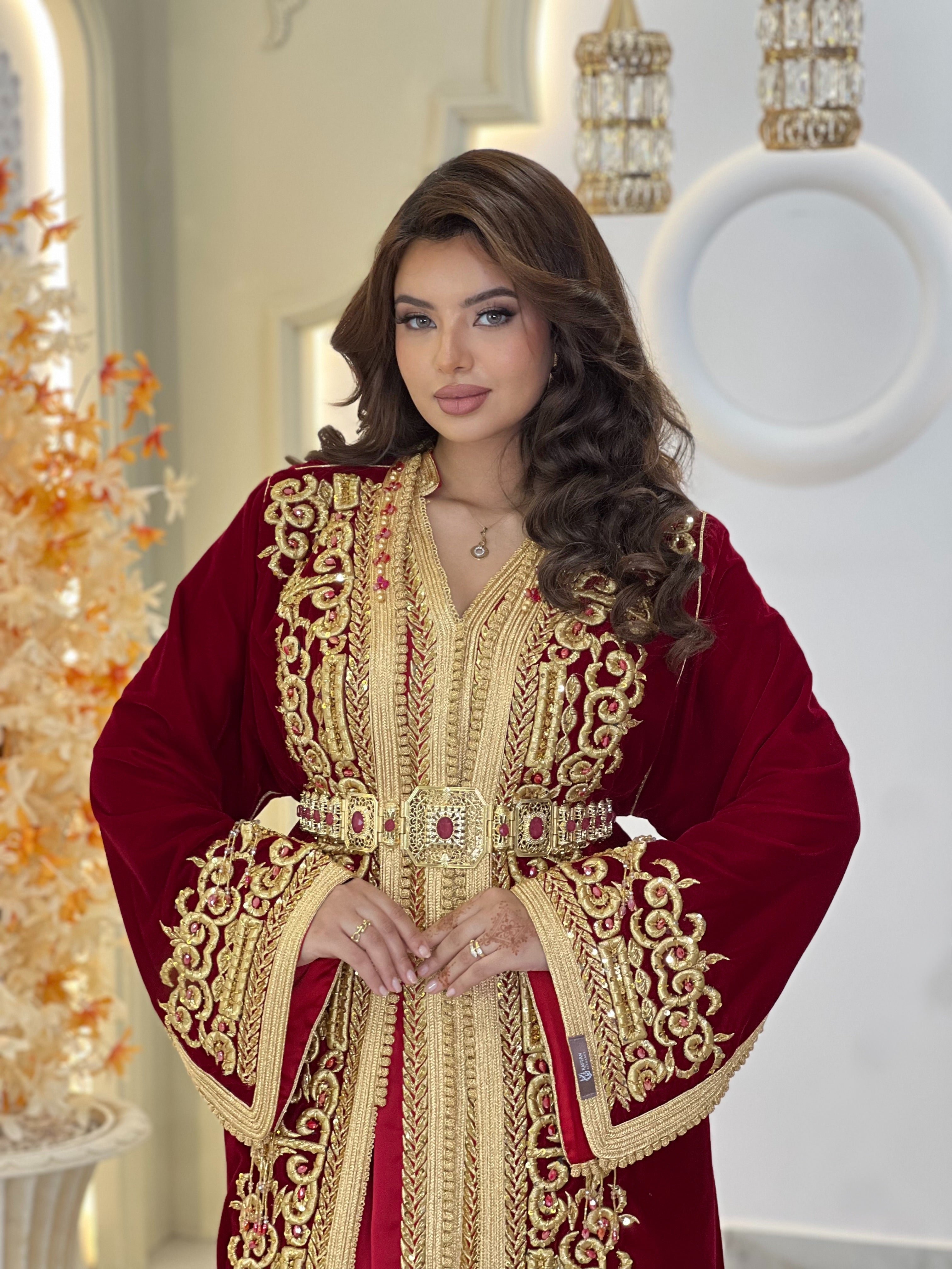 Exclusive Takchita Noelle