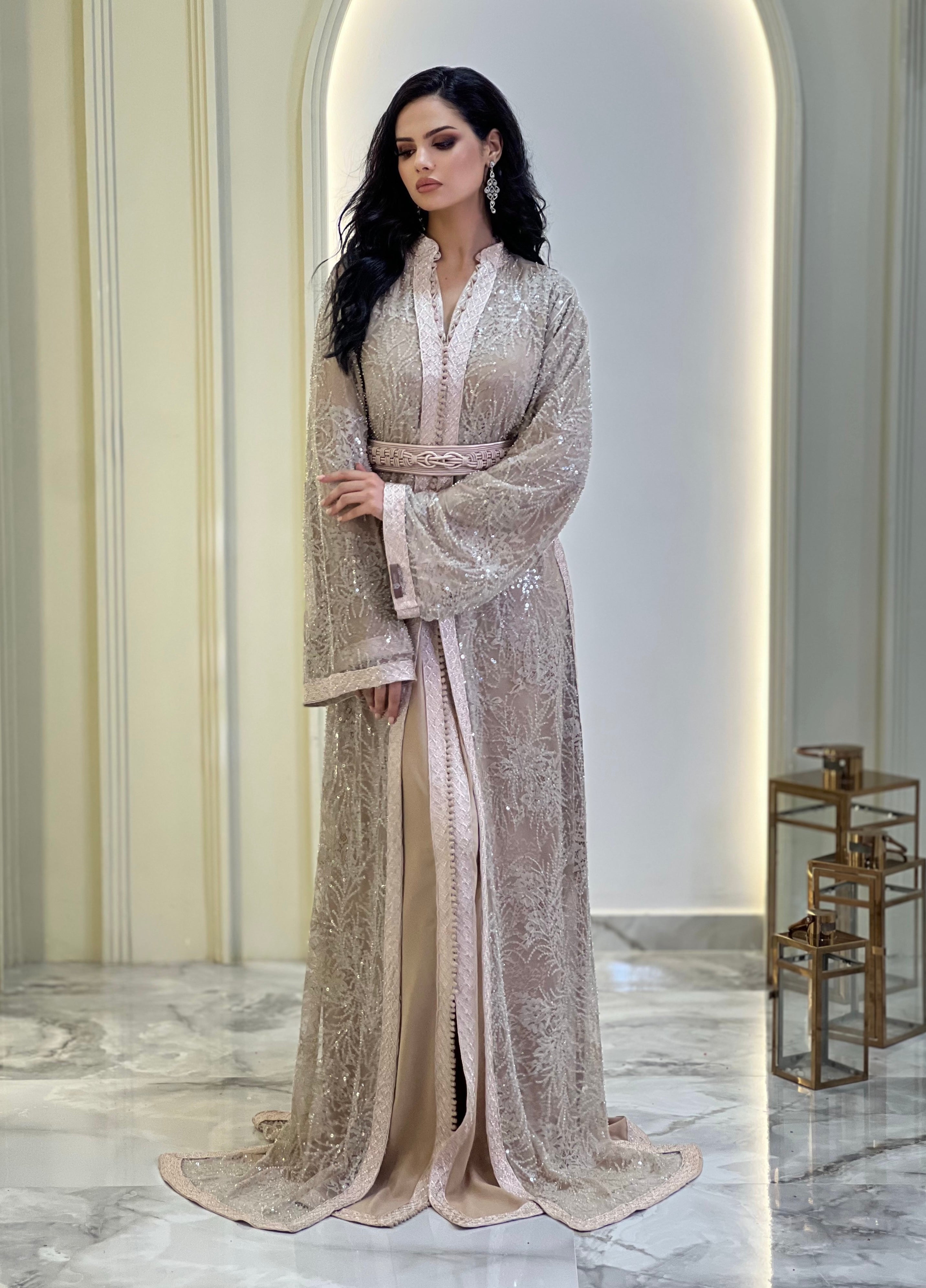 Amoura Dusty Beige