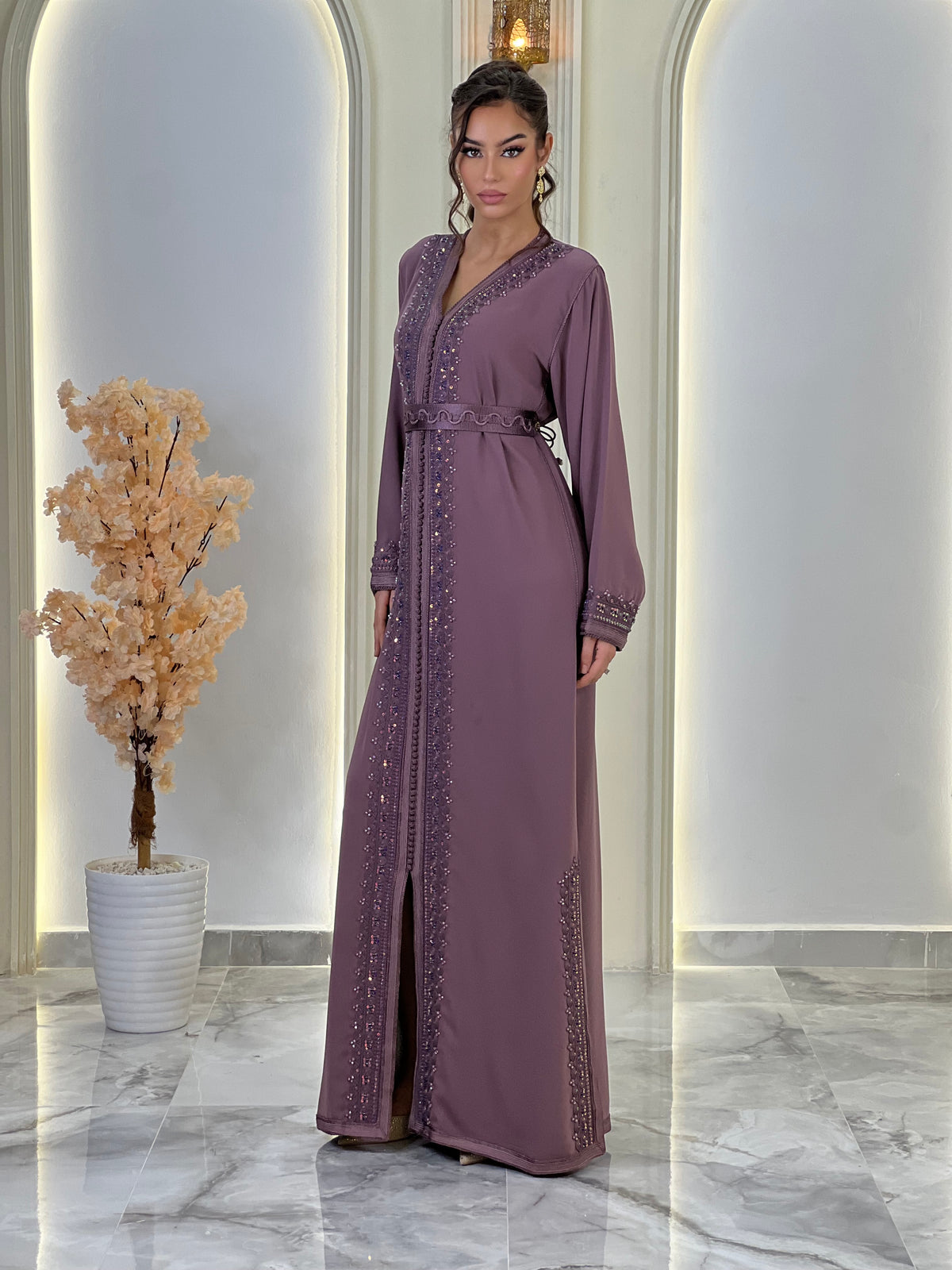 Kaftan Afnan, caftán marroquí de crepé – vista 12 | Kaftan Elegance