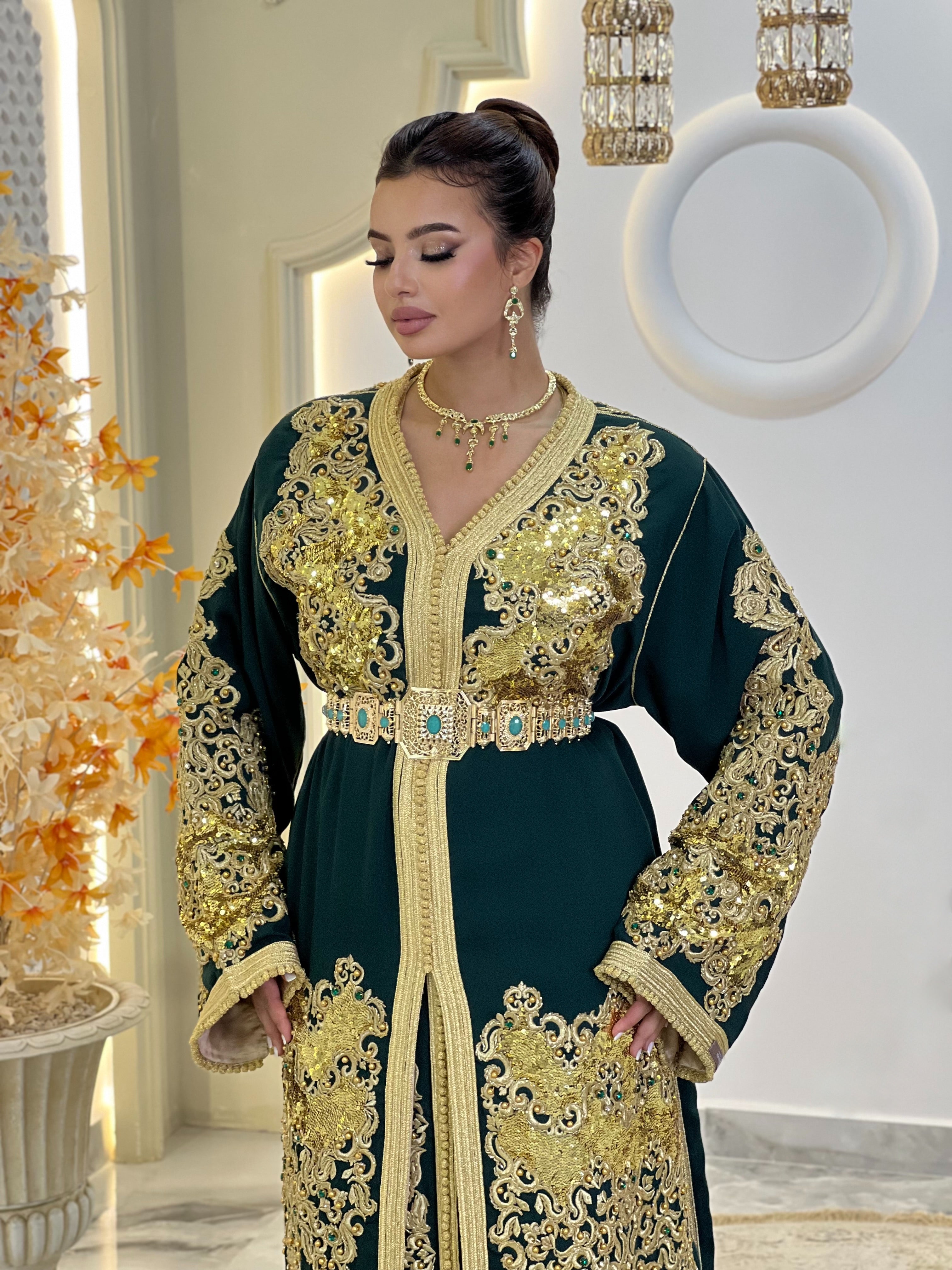 Exclusive Takchita Lora