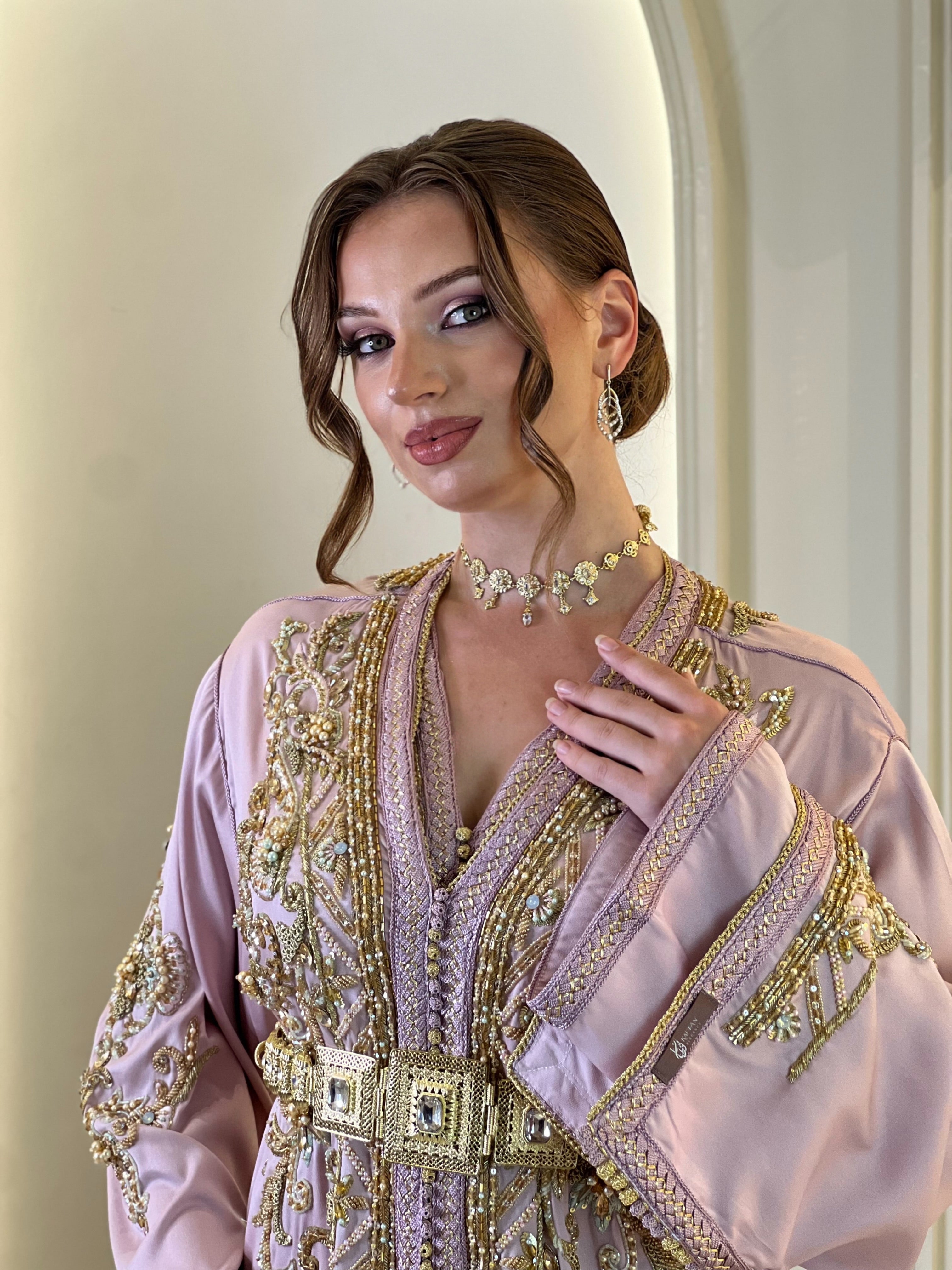 Exclusive Takchita Lysandra