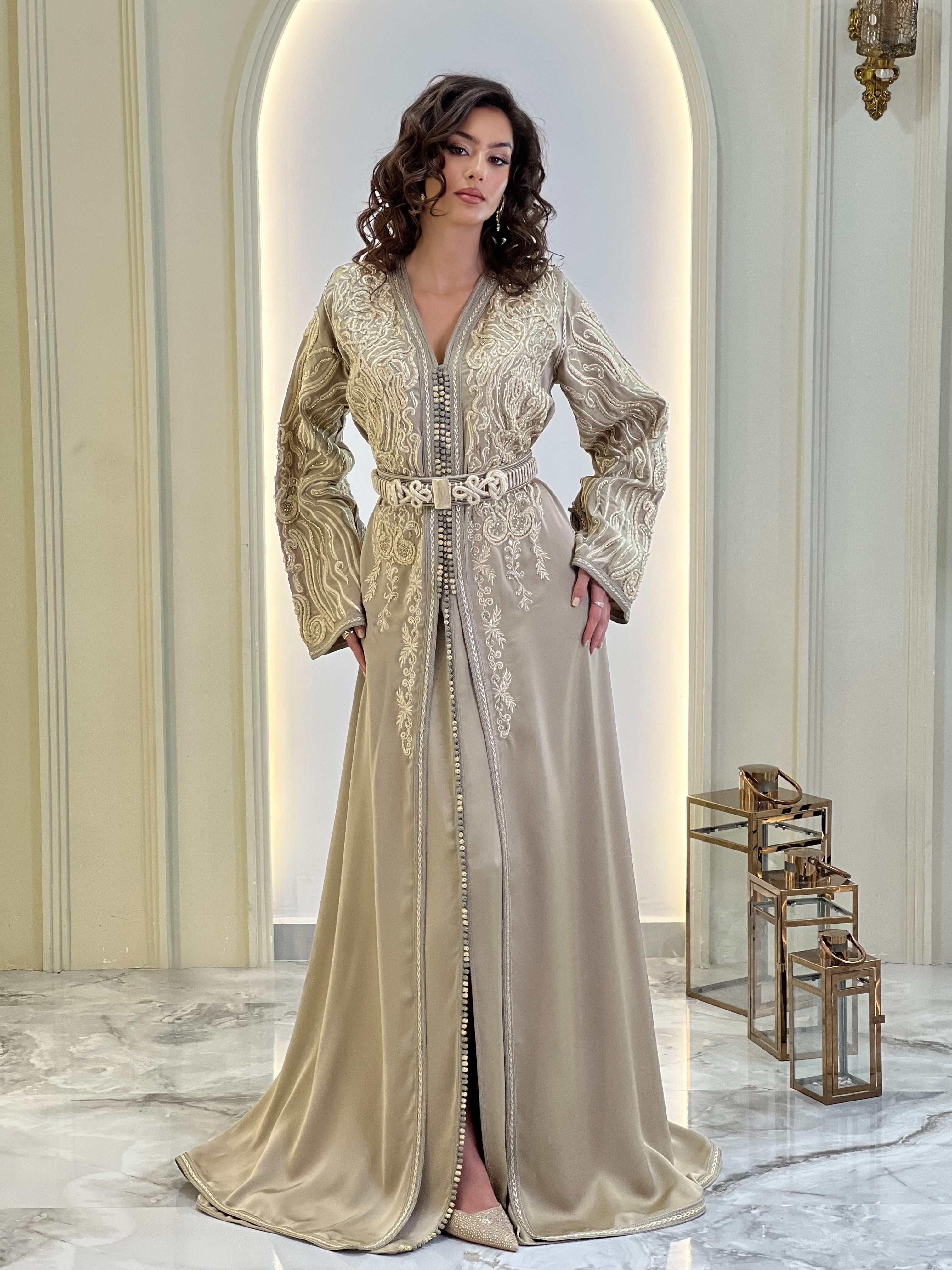 VERSAILLES GOLD TAUPE