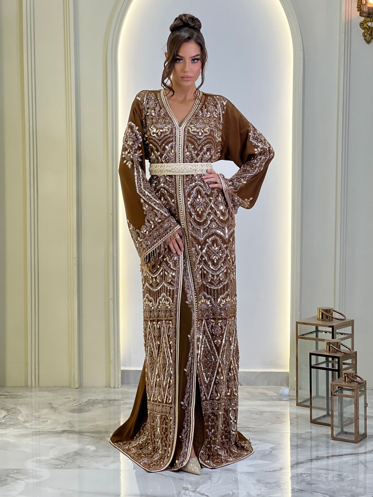 Exclusive Takchita Alma