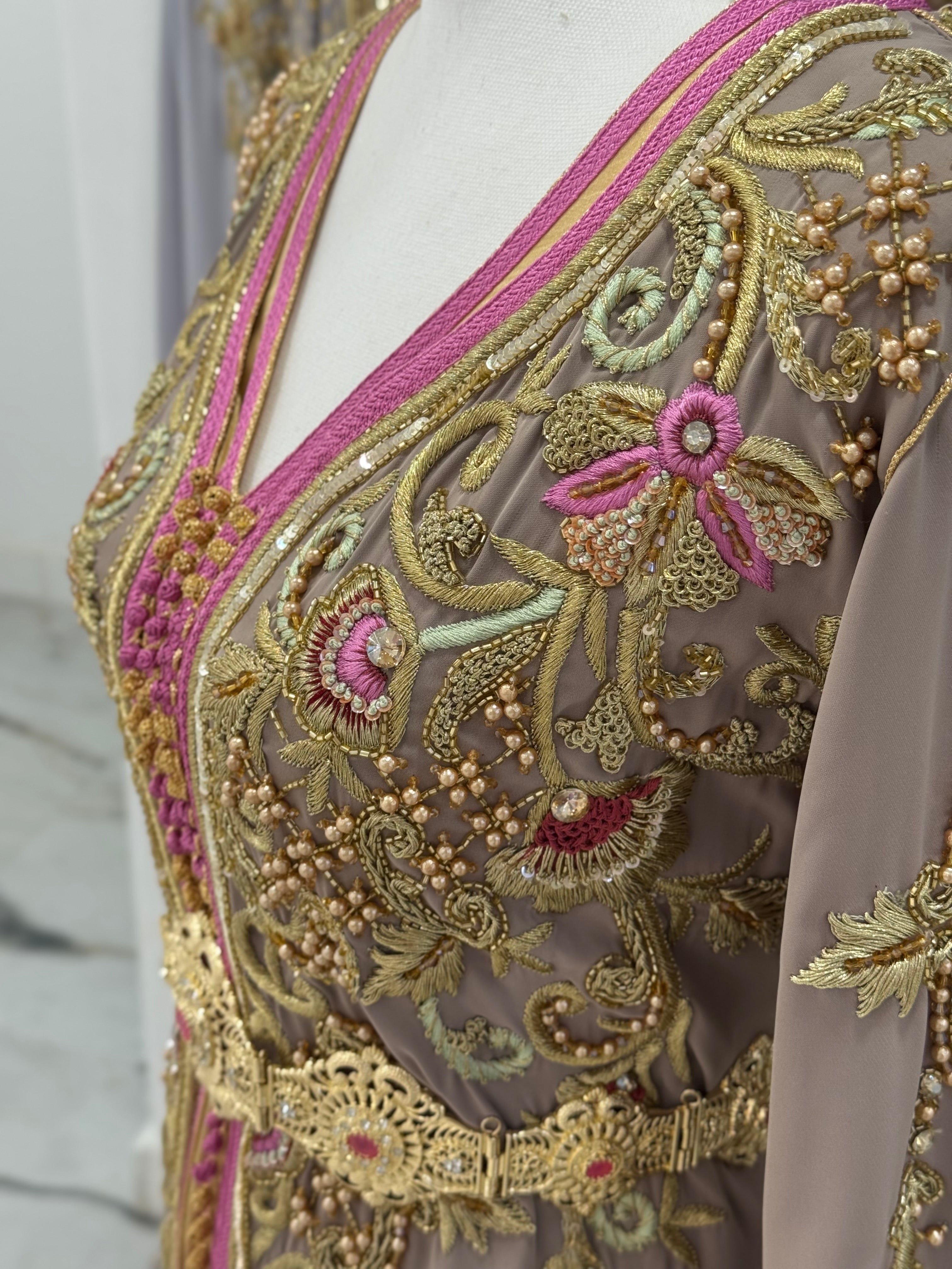 Exclusive Takchita Sirin