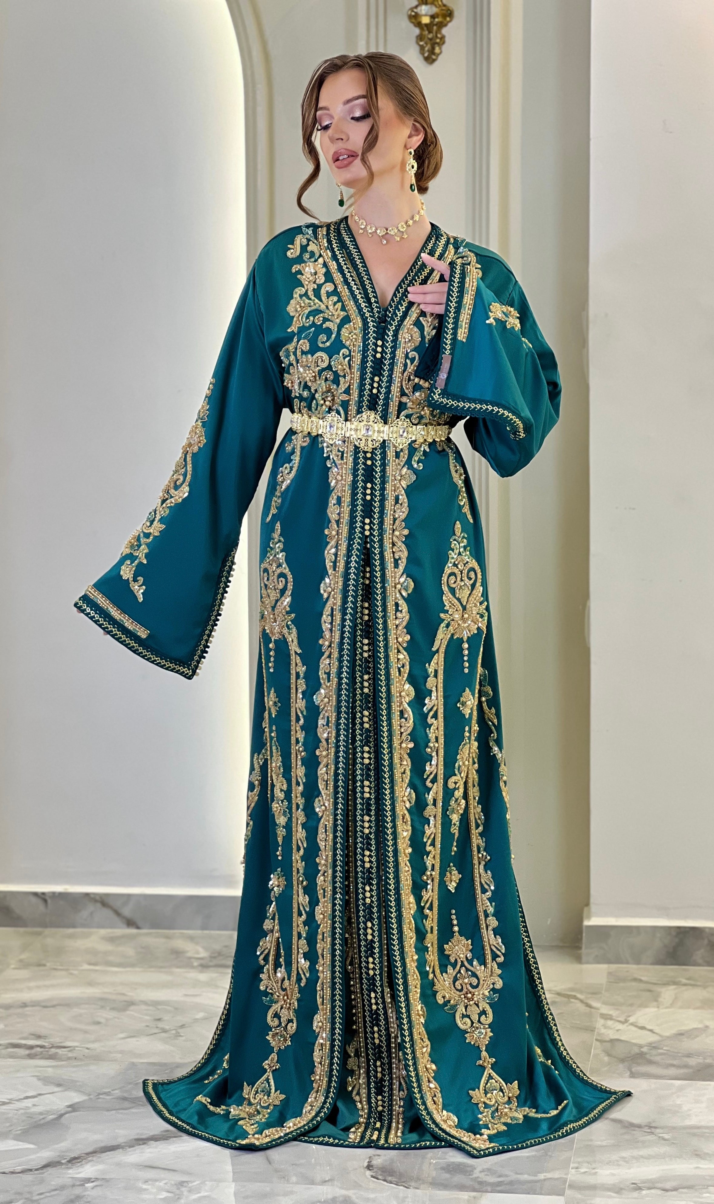 Exclusive Takchita Lamis