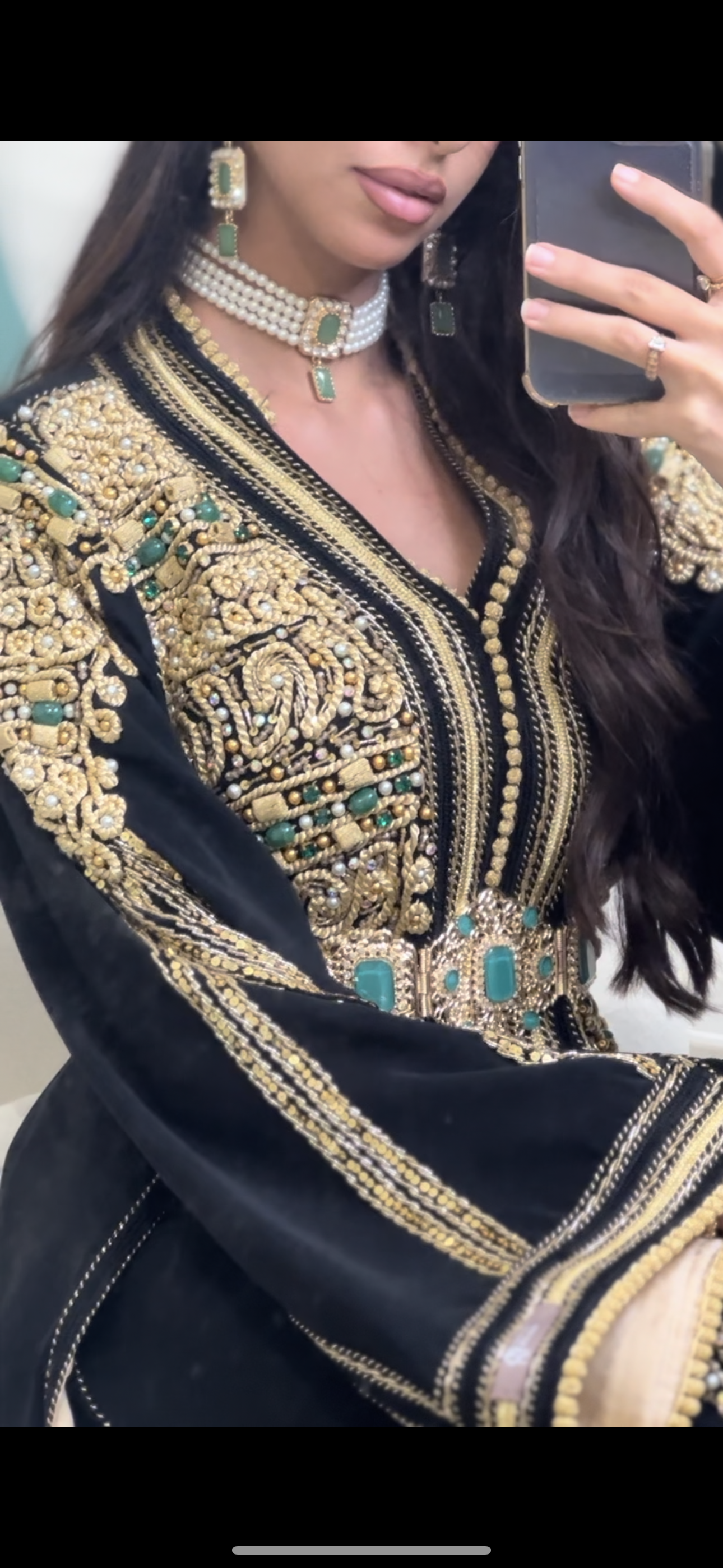 Takchita Bayan