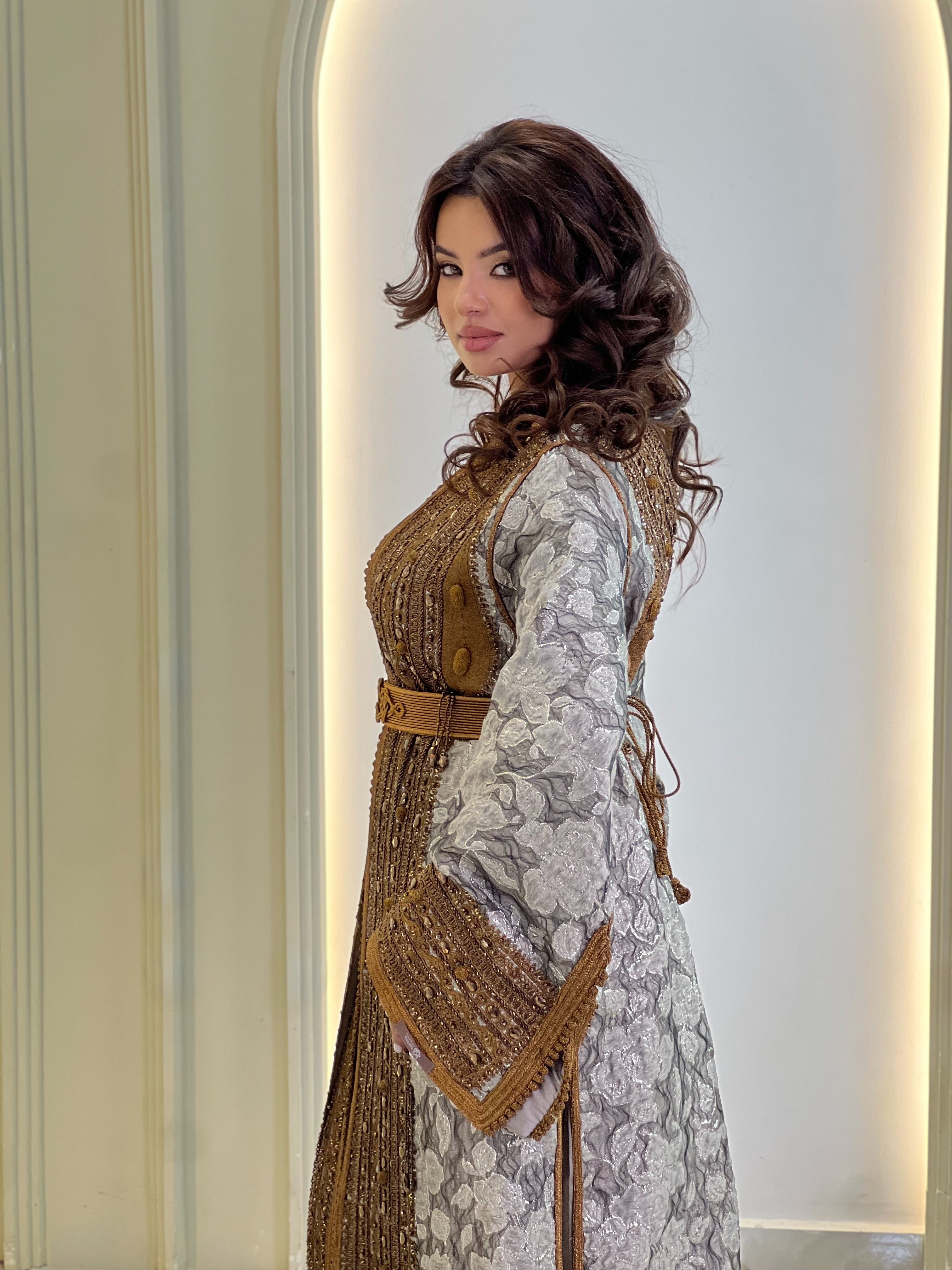 Sahar Silver Grey