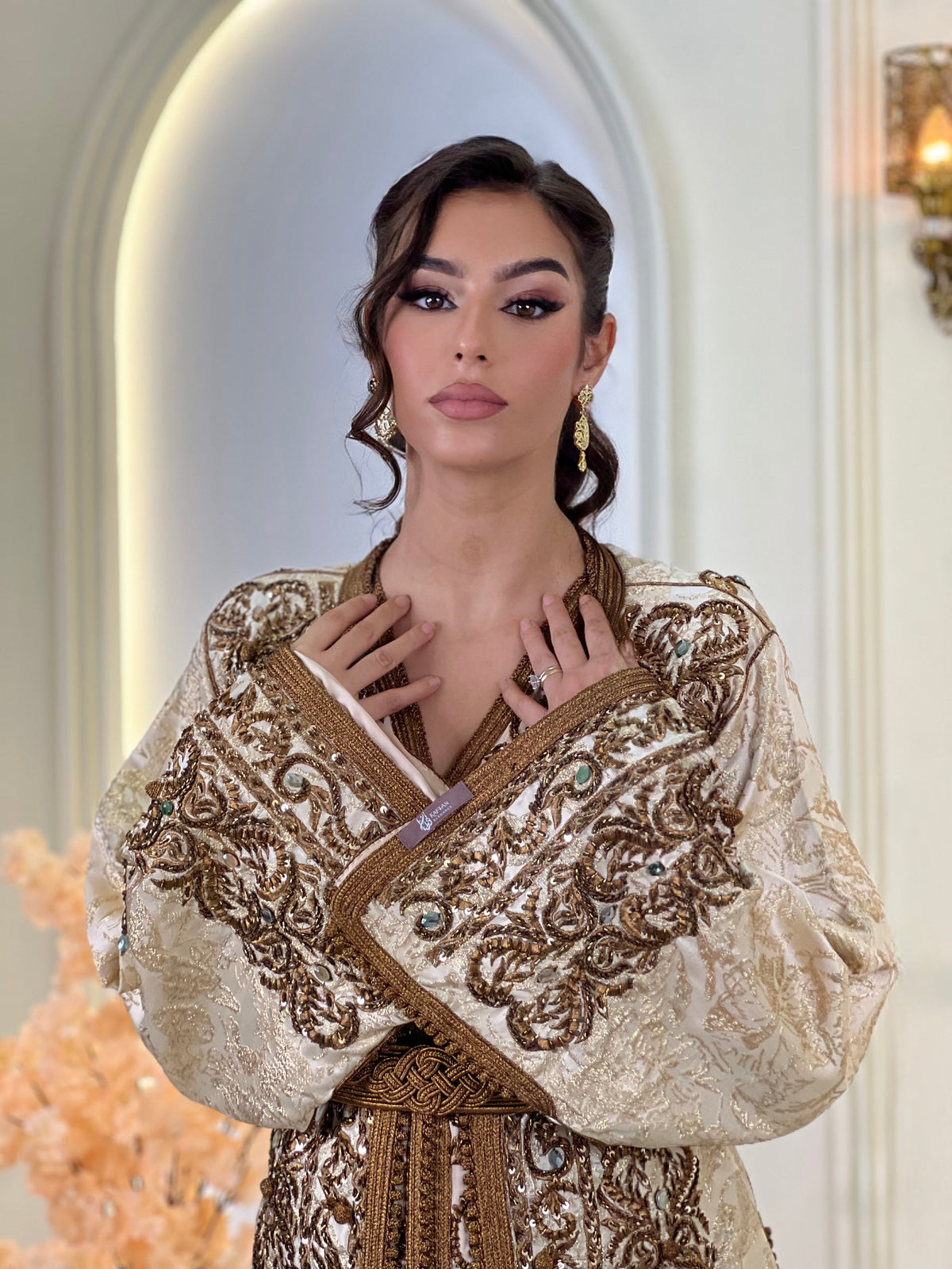 Lebsa Reine, lebsa marroquí de brocado – vista 2 | Kaftan Elegance