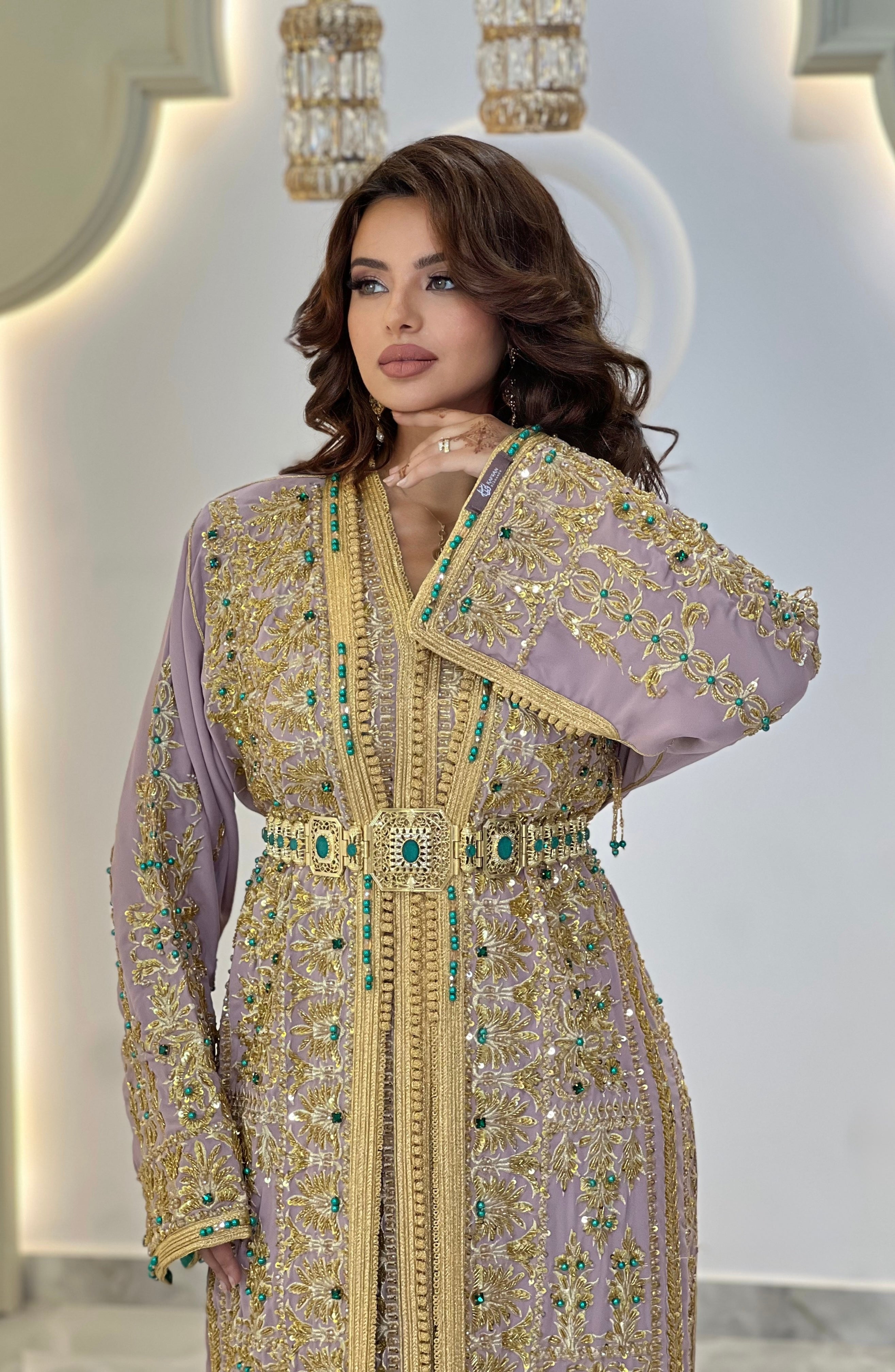 Exclusive Takchita Eloria