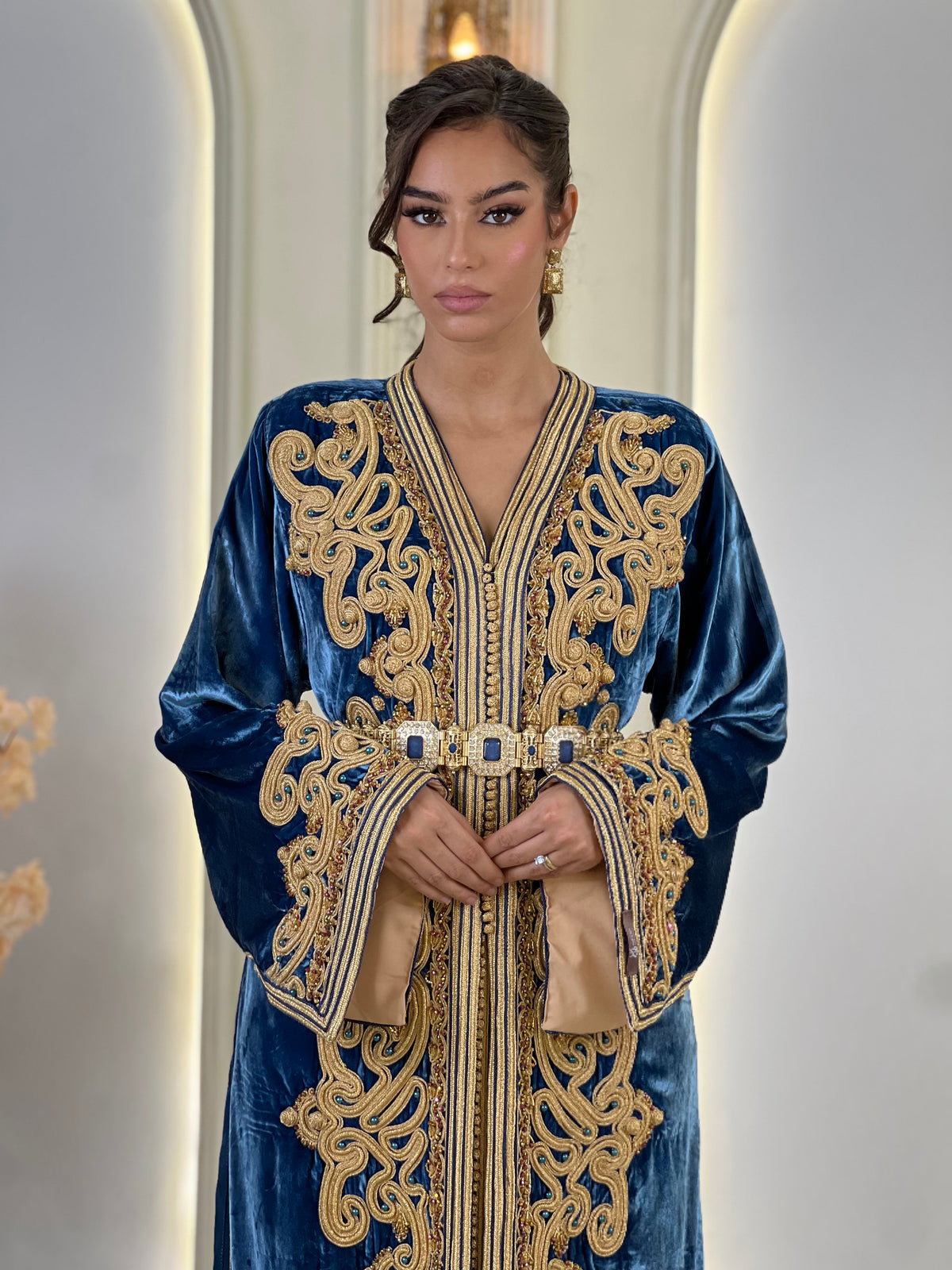 Veloria, lebsa marroquí de terciopelo | Kaftan Elegance
