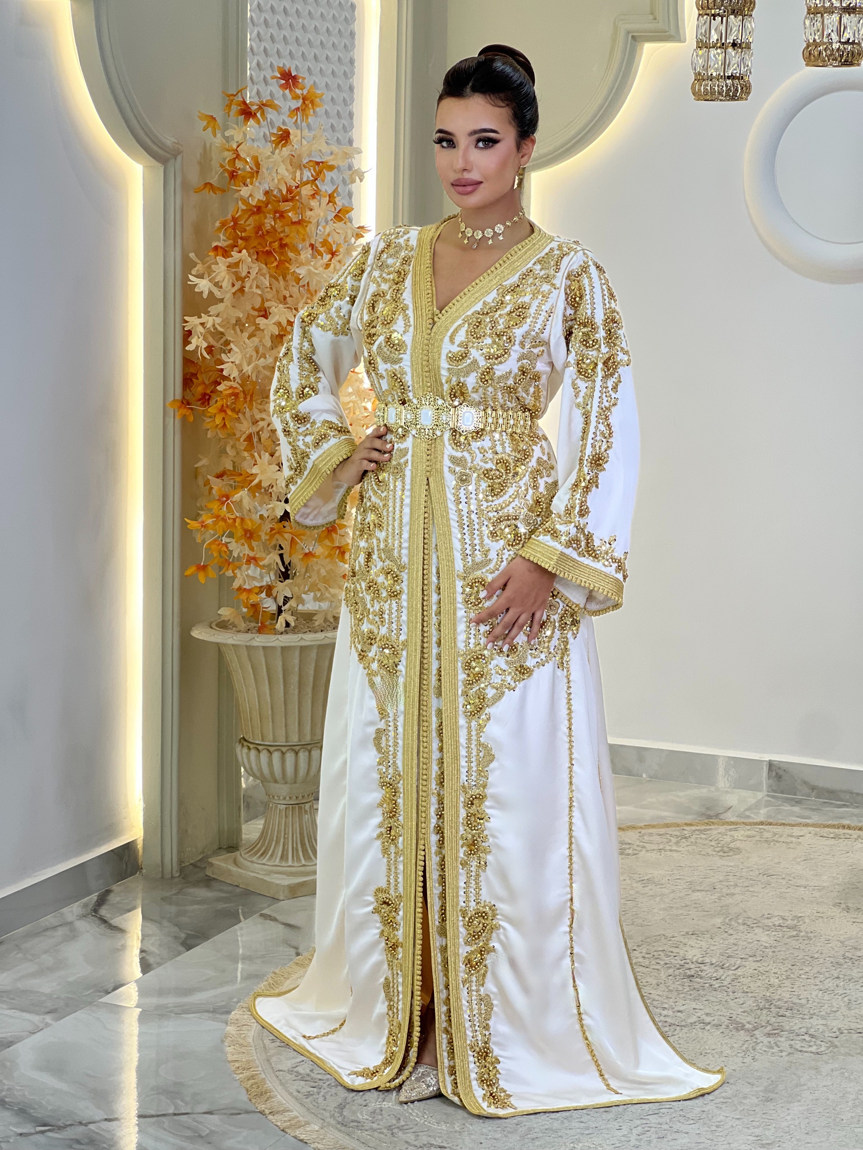 Exclusive Takchita Elvan