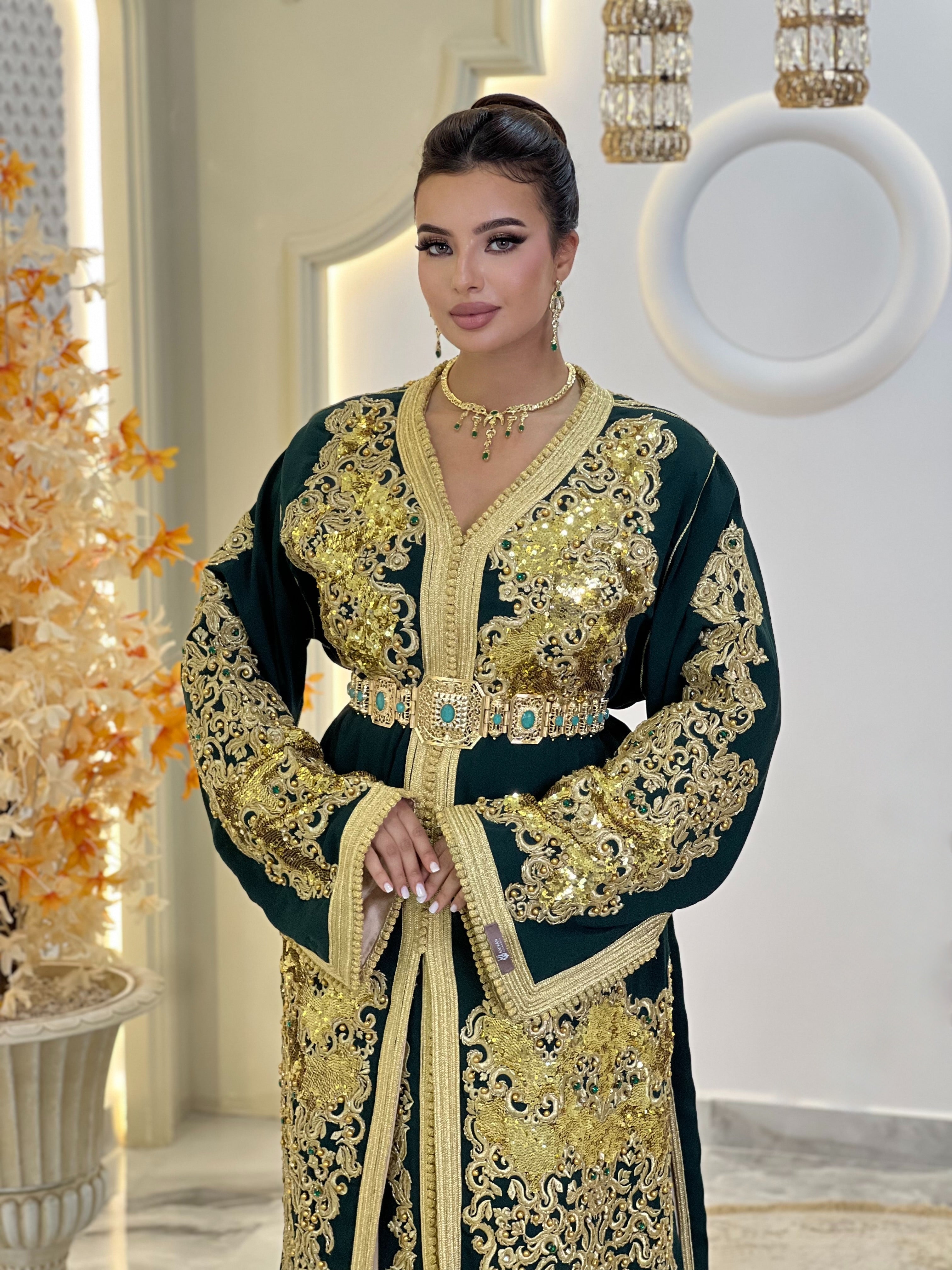 Exclusive Takchita Lora