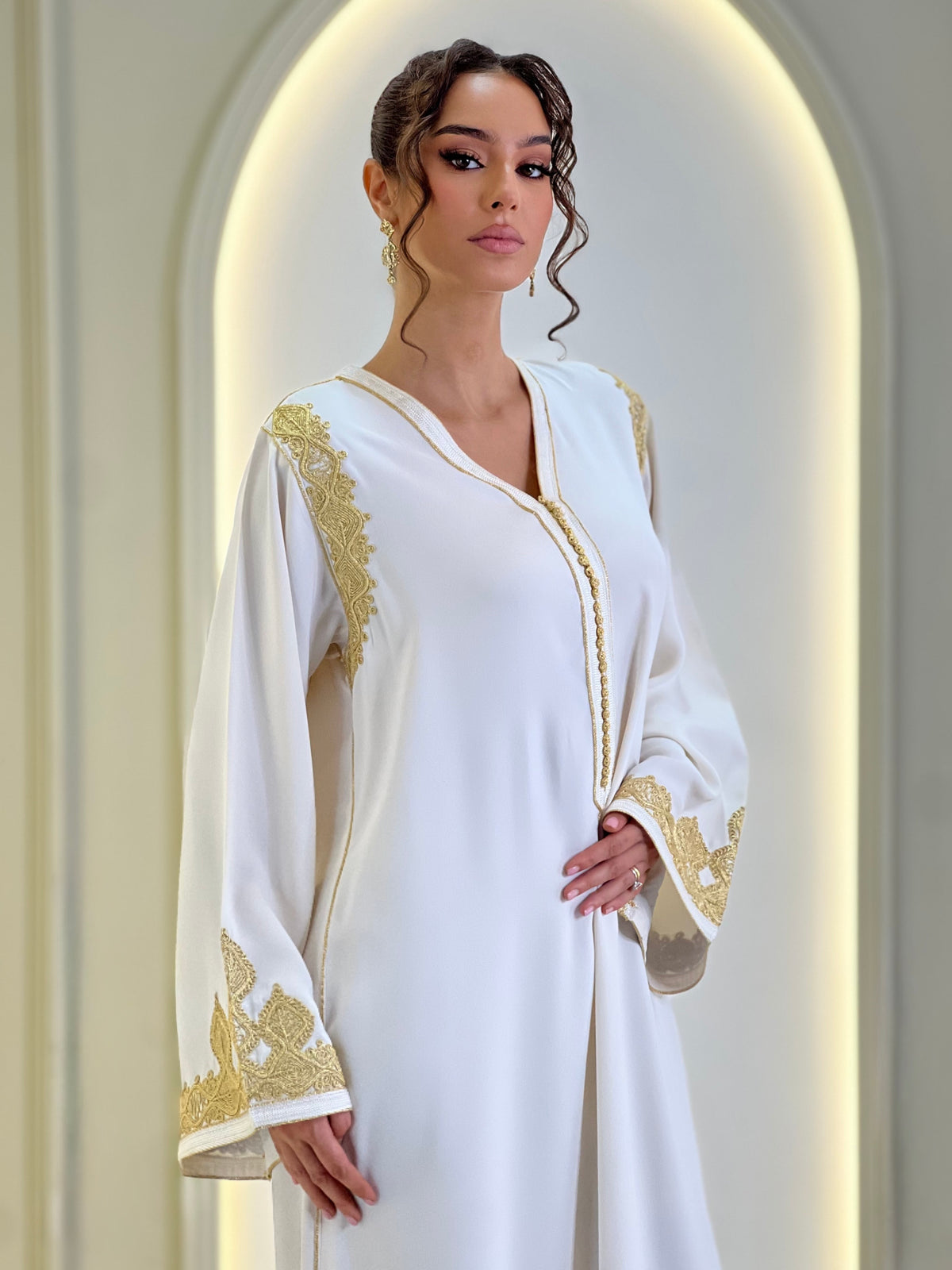 Lilia, caftan marocain – vue 6 | Kaftan Elegance
