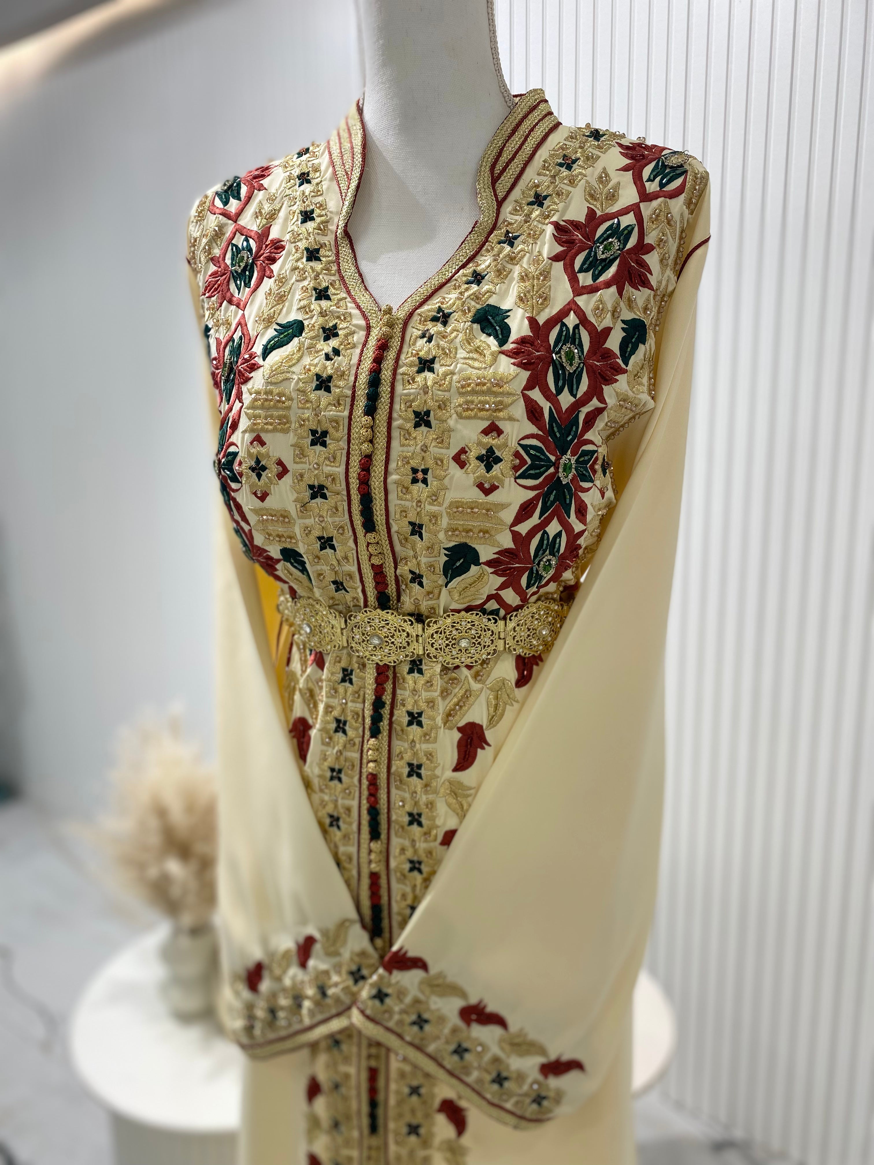 Kaftan Amoura